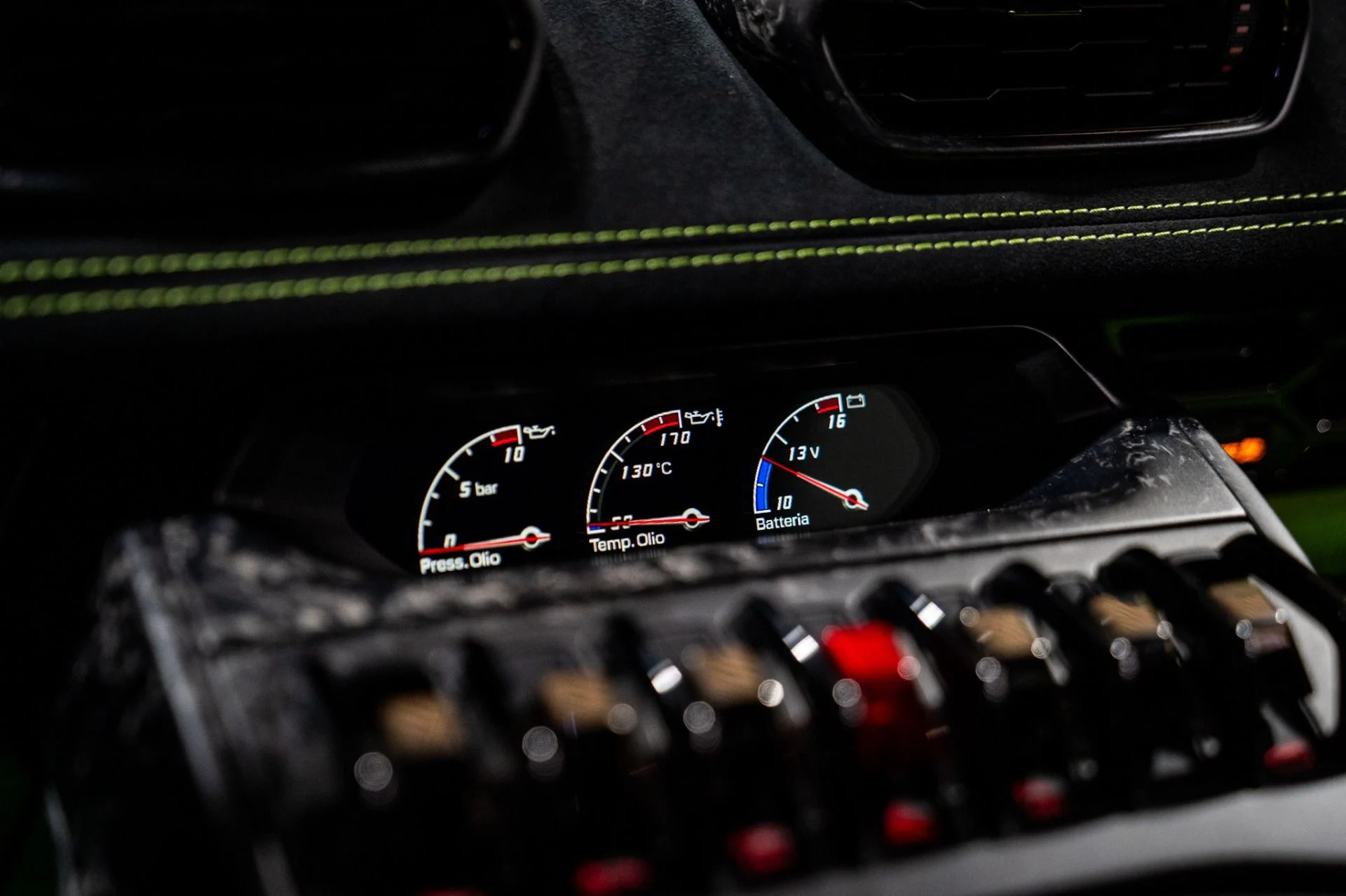 mph031_580230325_Used_2018_Lamborghini_Huracan_LP_640_4_Performante_Ad_Personam_Paint_and_Interior_Massive_Sticker_1769148084_23bd42e366