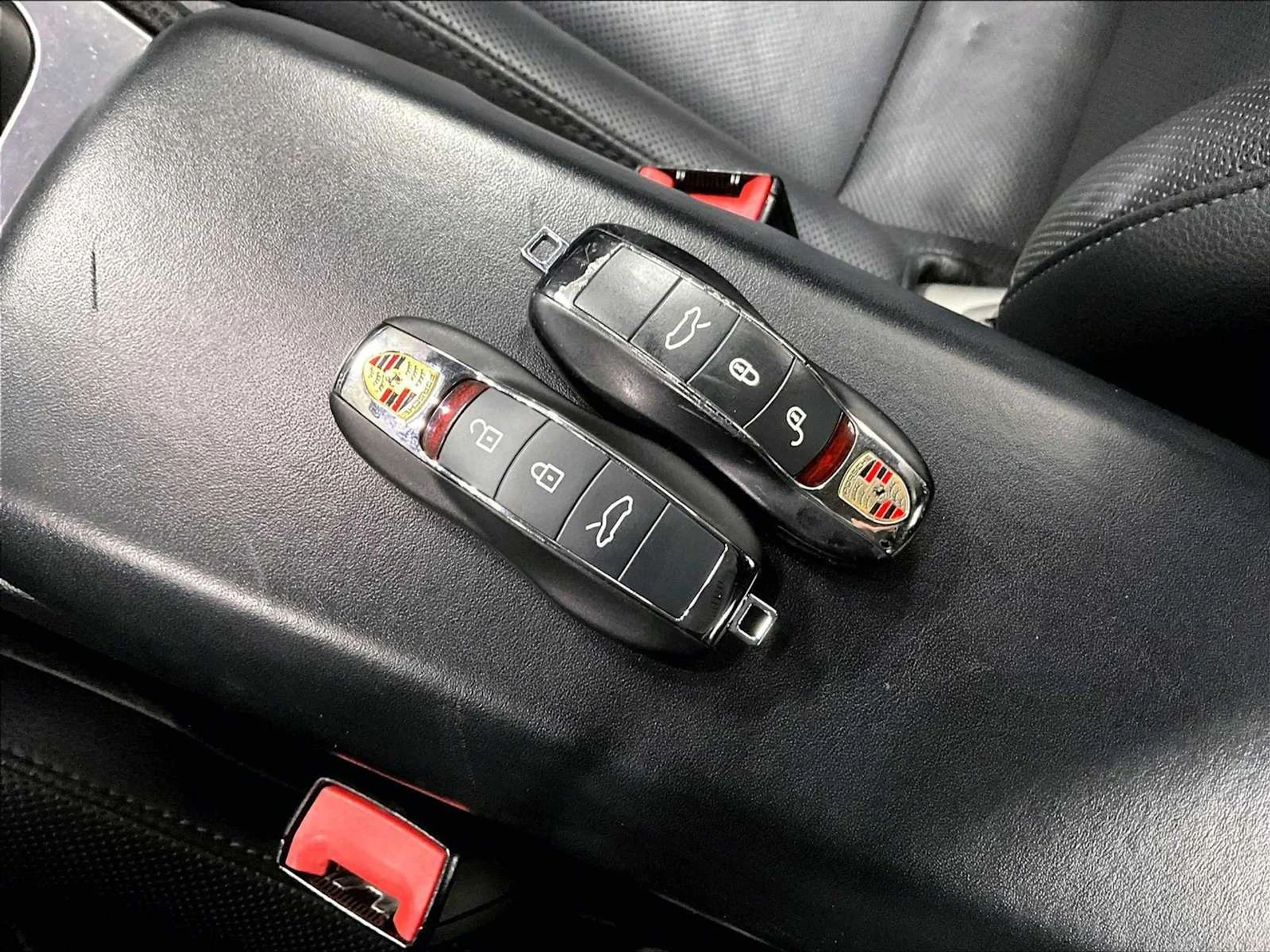 mph031_58348033_2640c55f92303ff5440329b7453bdf40x_96ea0e2524