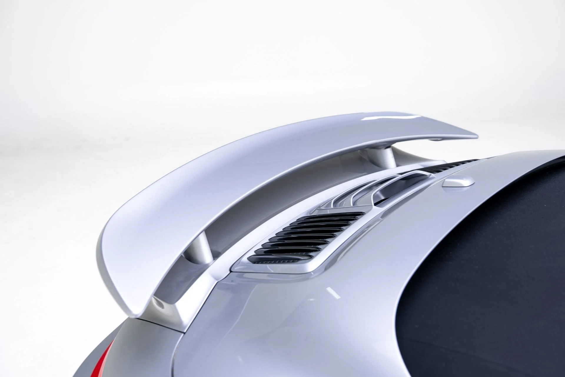 mph031_58949014_Used_2018_Porsche_911_Turbo_S_1769029746_a31367e942