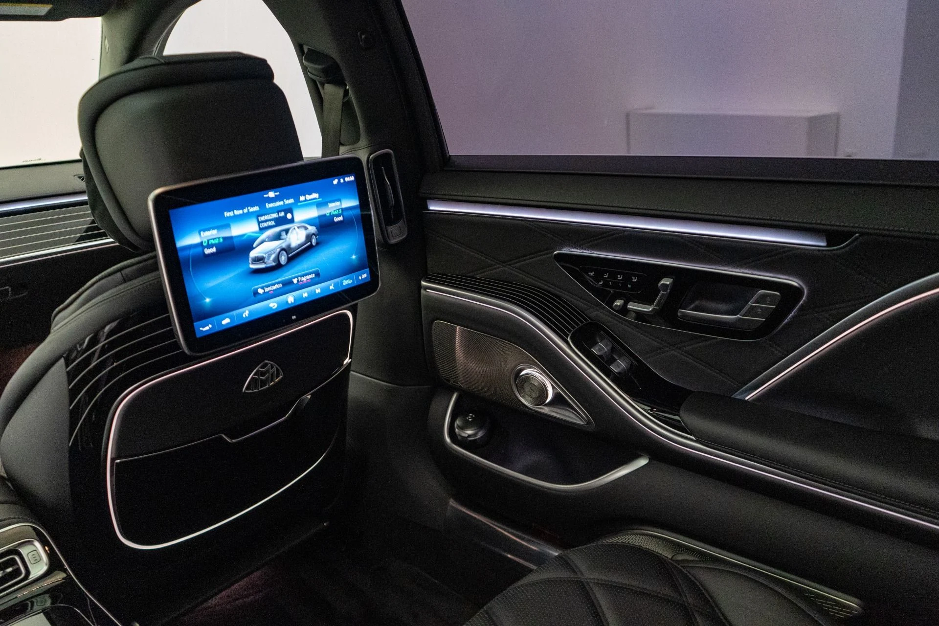 mph031_590753464_Used_2023_Mercedes_Benz_Mercedes_Maybach_S_680_Executive_Rear_Seat_Package_V12_Power_Immense_Room_1759929527_716a401dc0