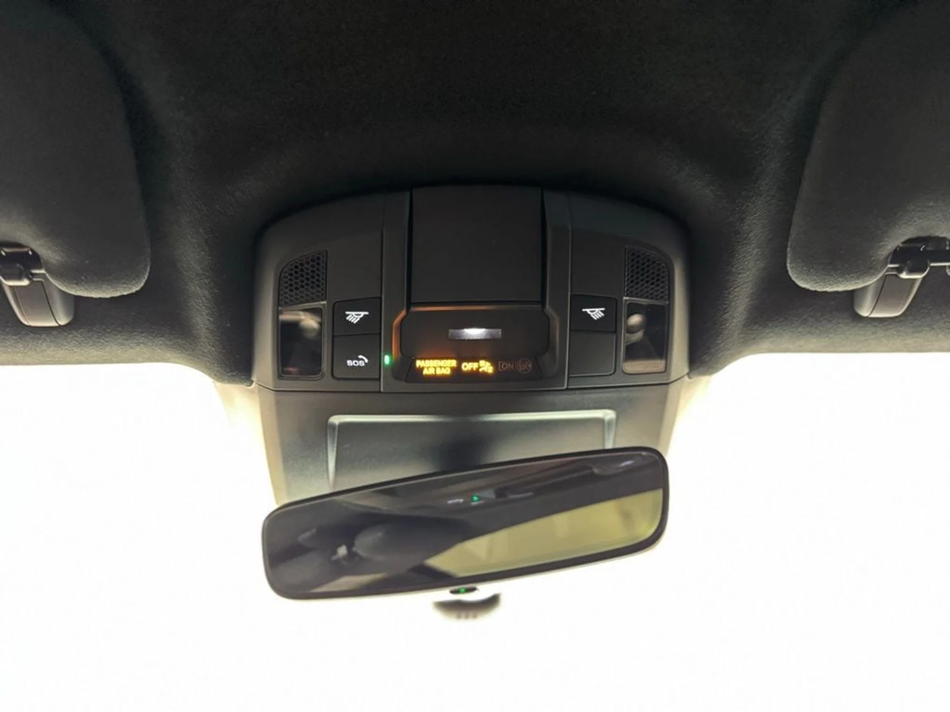 mph031_602317065_26b10b34f5869bb1fa054f53154787c8x_c37abb14dc