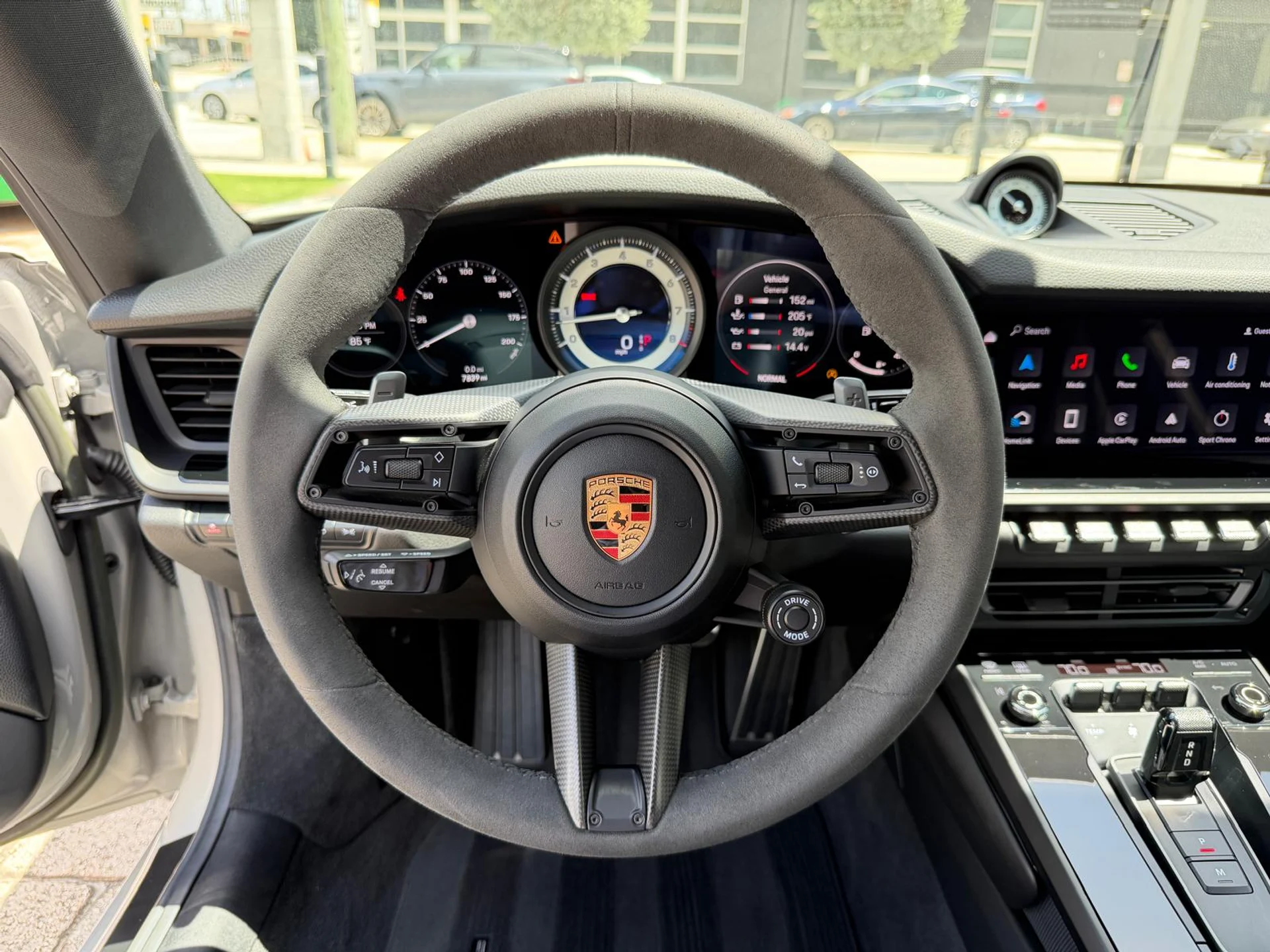 mph031_606547090_Whats_App_Image_2026_04_04_at_3_41_56_PM_27_847b6ae5c2