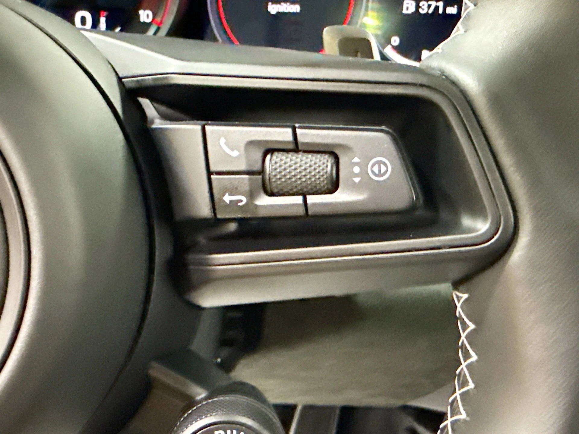 mph031_61040271_b11a2fcb1dd51eb40d438df6418eb276_9f935c9b28