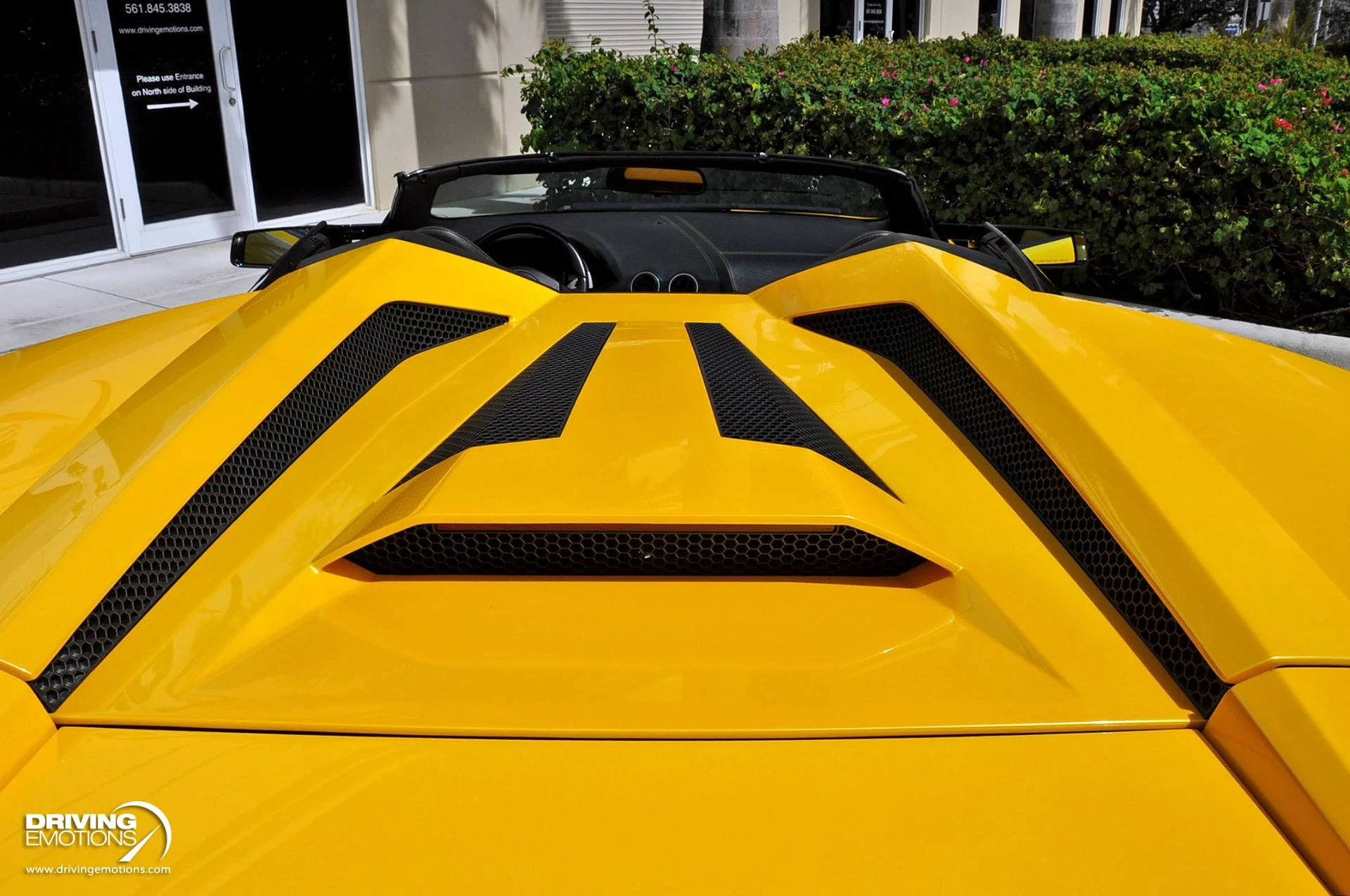 mph031_623051405_862_p32_l_f06895550b