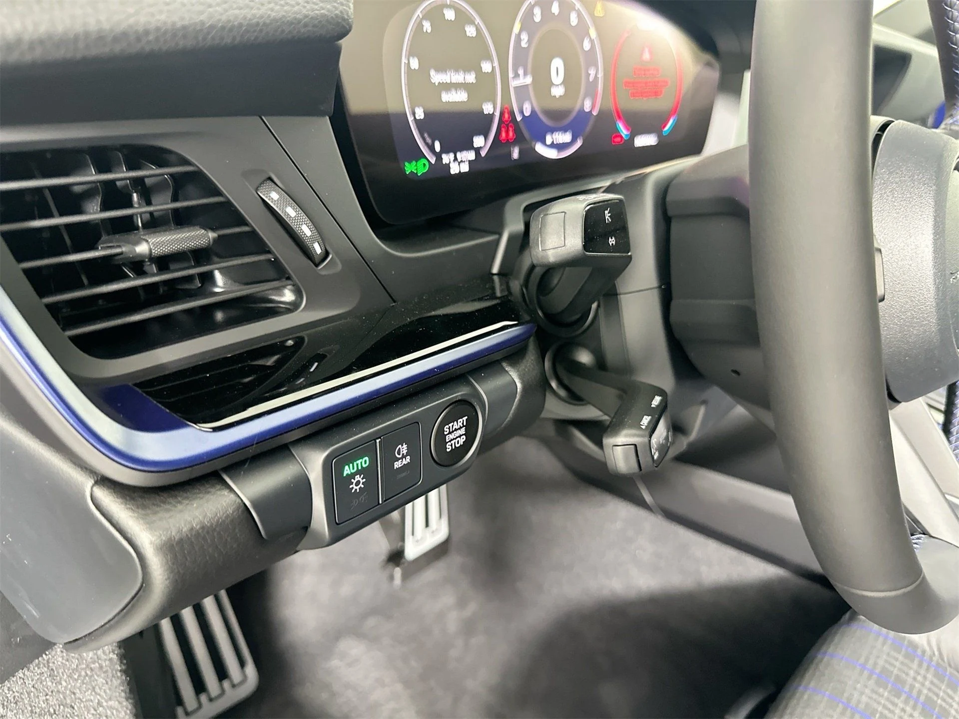 mph031_634749096_c60c4d6f41e9fb489774fefa443936ee_482d1a312f