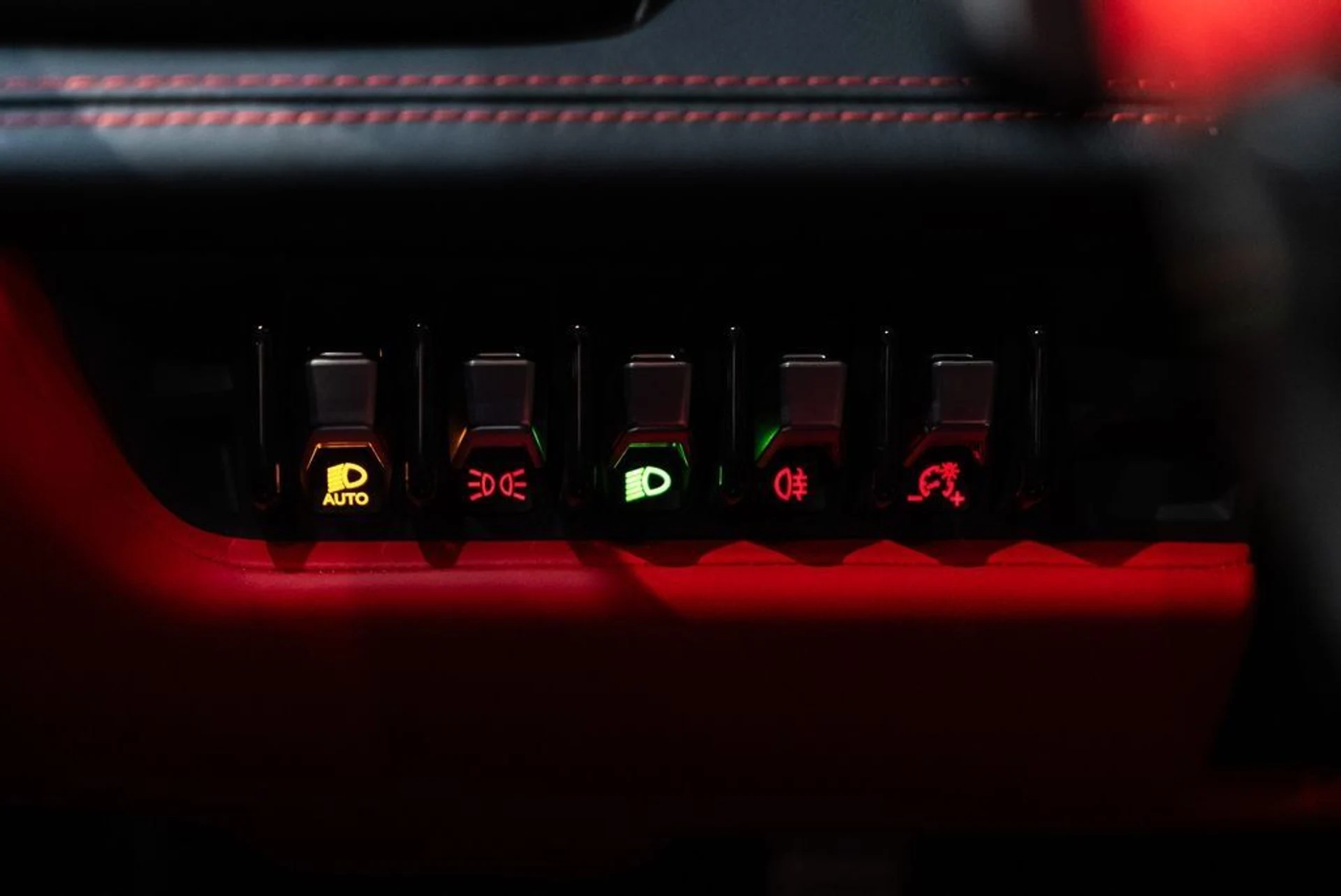 mph031_636455743_d503545f8ef8681456e14ffa3b3f34e8_99aed32b0d