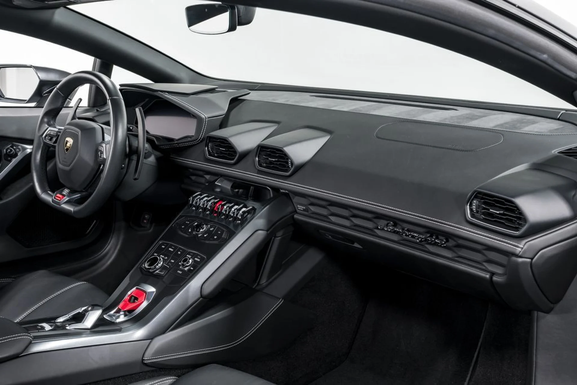 mph031_638510389_04a790c4e39ed569b61e8c5671dbf1a1x_1c6442fd9f