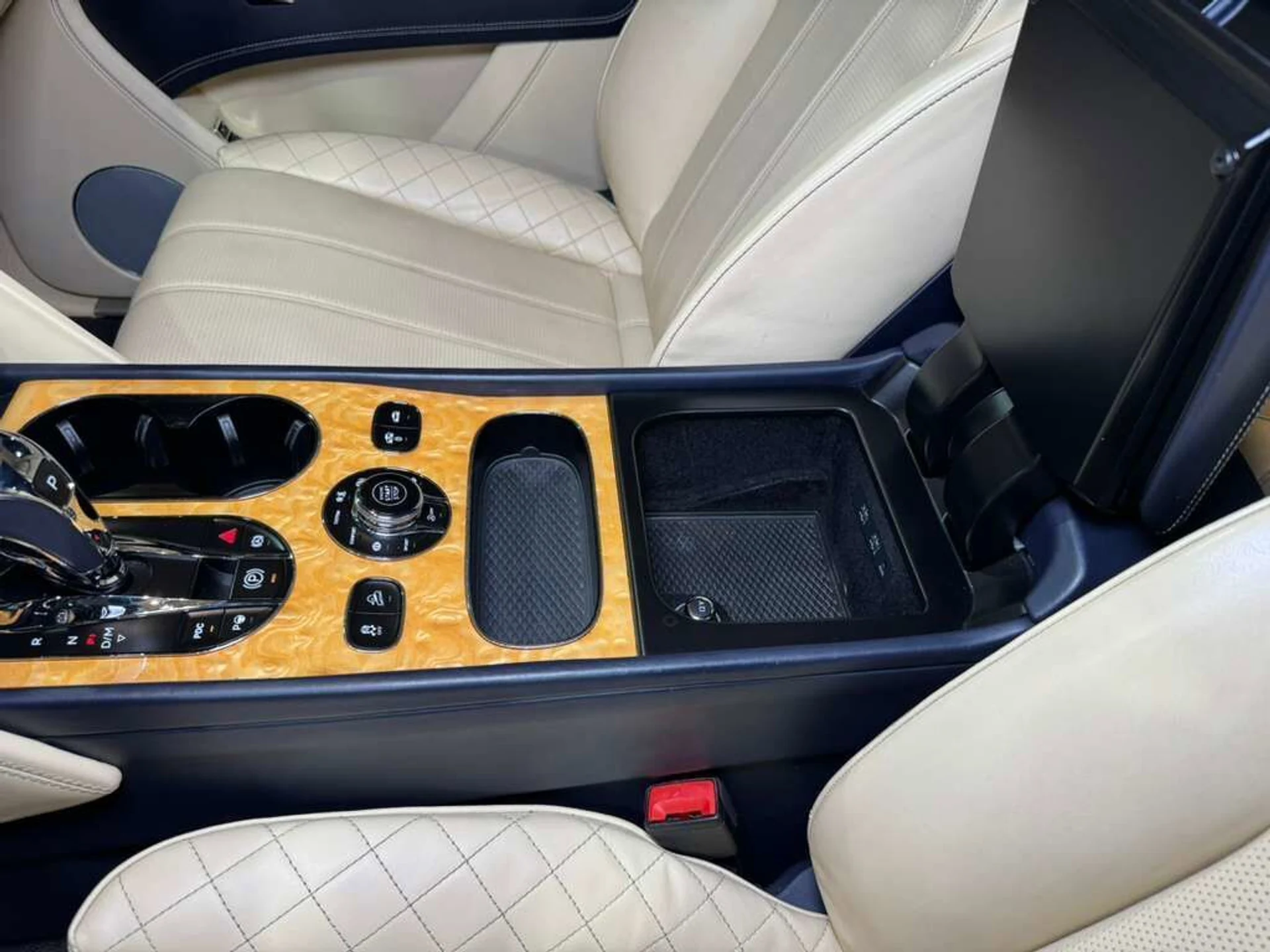 mph031_647585635_03cf8a940c8847ccff4ea6f374d06567_75a582898d