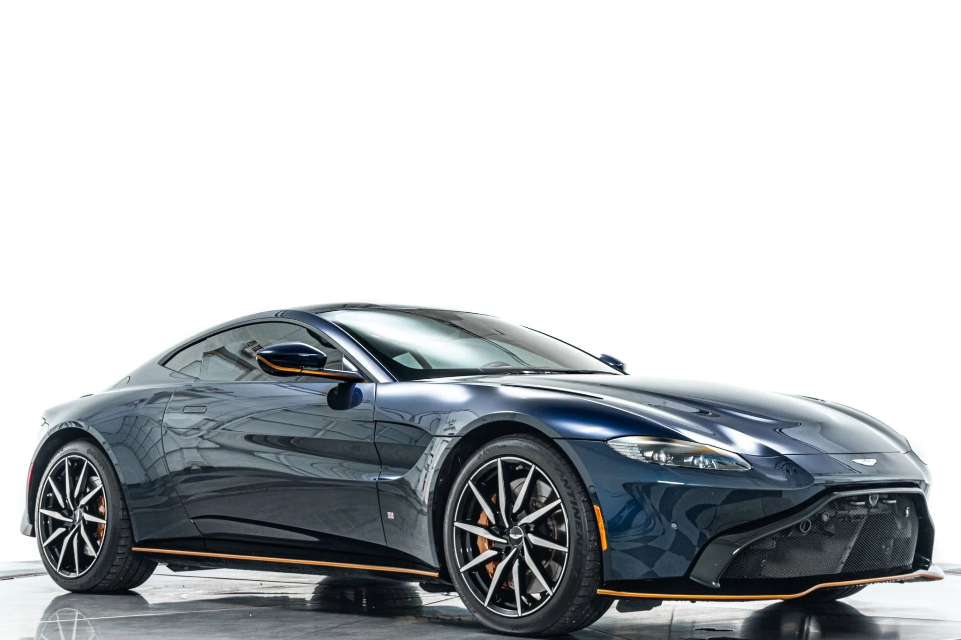 mph031_651399253_Used_2020_Aston_Martin_Vantage_Black_Bodypack_Tech_Collection_1783017471_094fa29196