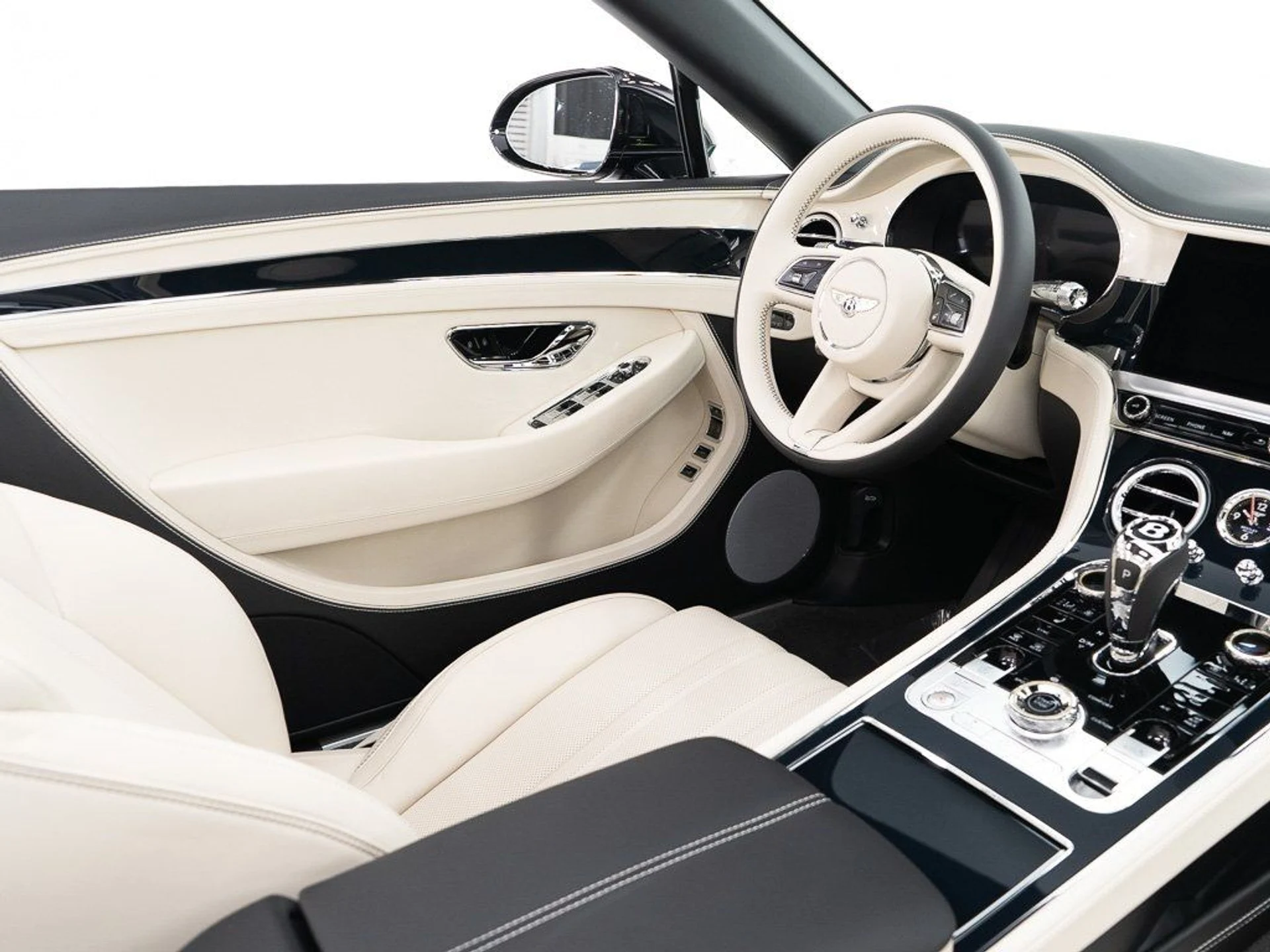 mph031_653542973_b9536c92c3d1e253ad25c2b8556c9590_ba75dfaa69