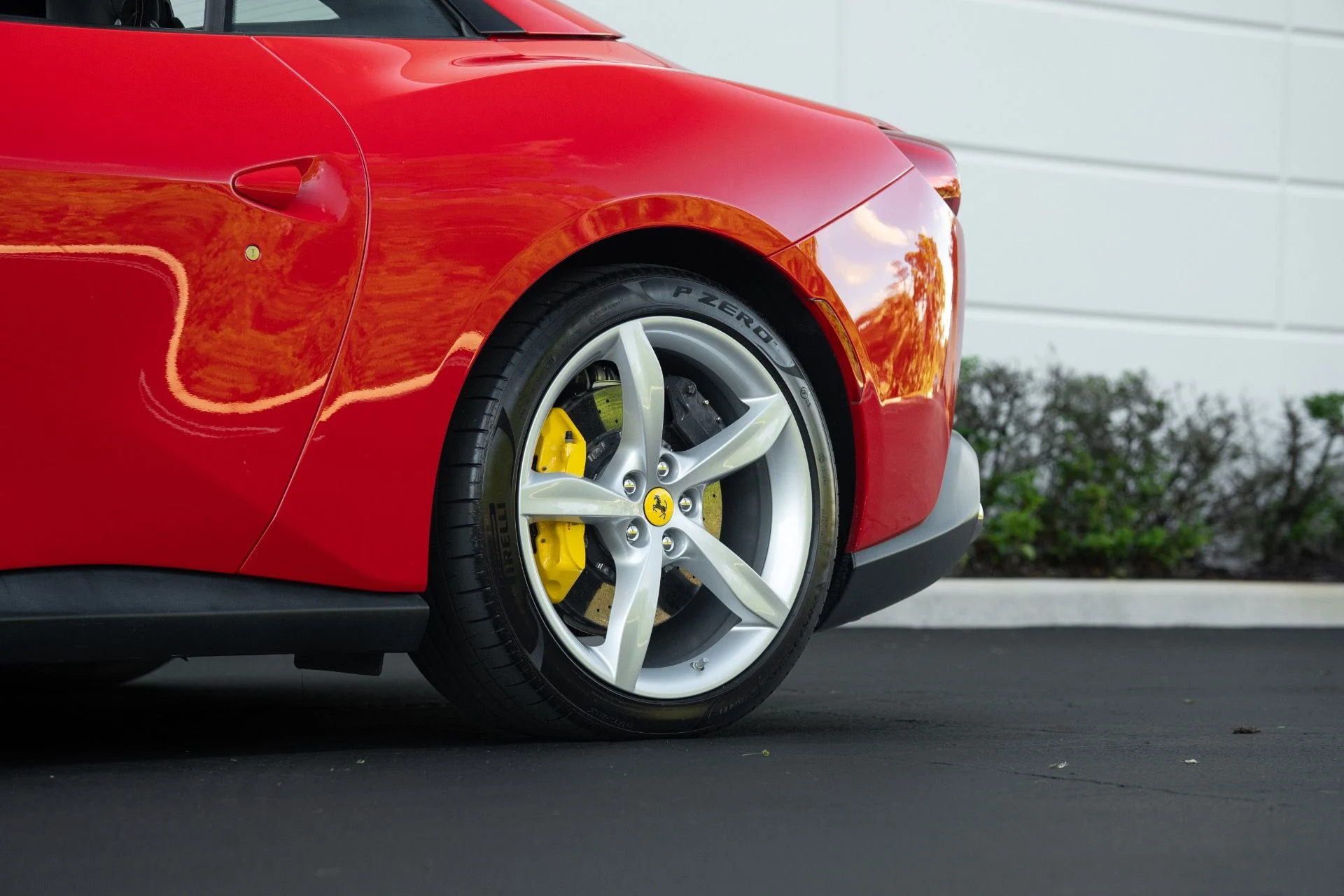 mph031_664131367_Used_2020_Ferrari_Portofino_1760457229_3c21e57925