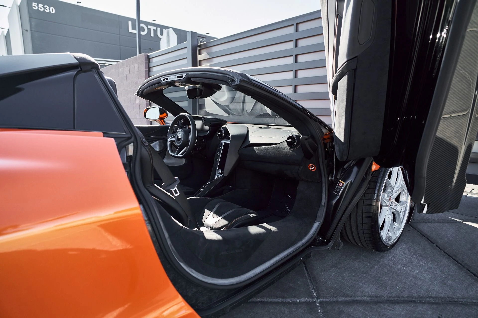 mph031_666175503_Used_2024_Mc_Laren_750_S_1768012668_04f3e98835