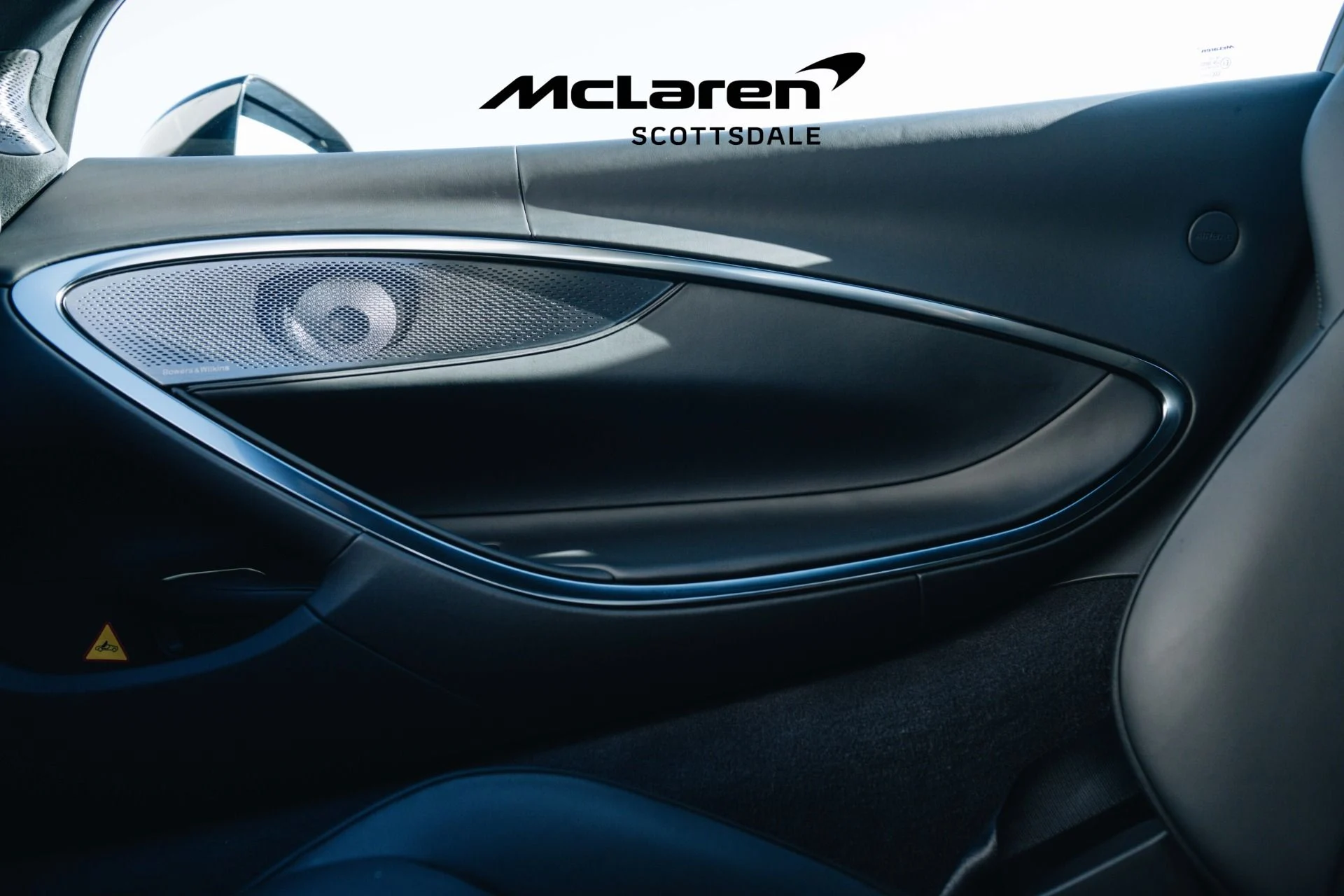 mph031_66659993_Used_2023_MCLAREN_ARTURA_Tech_Lux_1732172370_90bad1508a