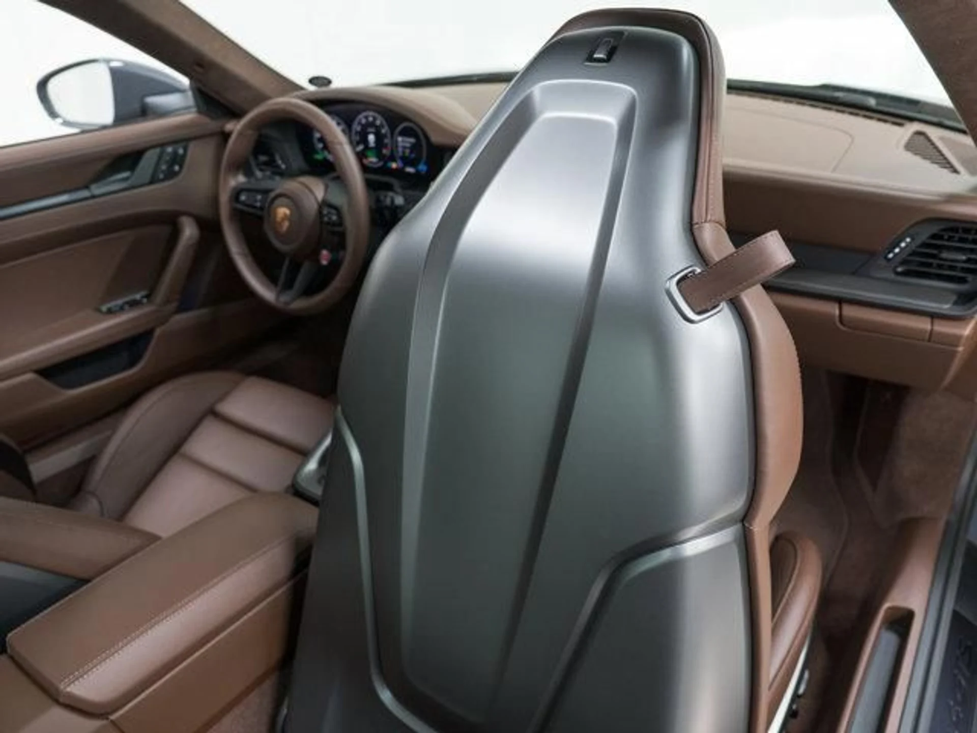 mph031_67373094_GUQ_3_Rdz_Dh_Gi_Uqt6l6beh_Jnj_Bo9k_e4eb7af88e