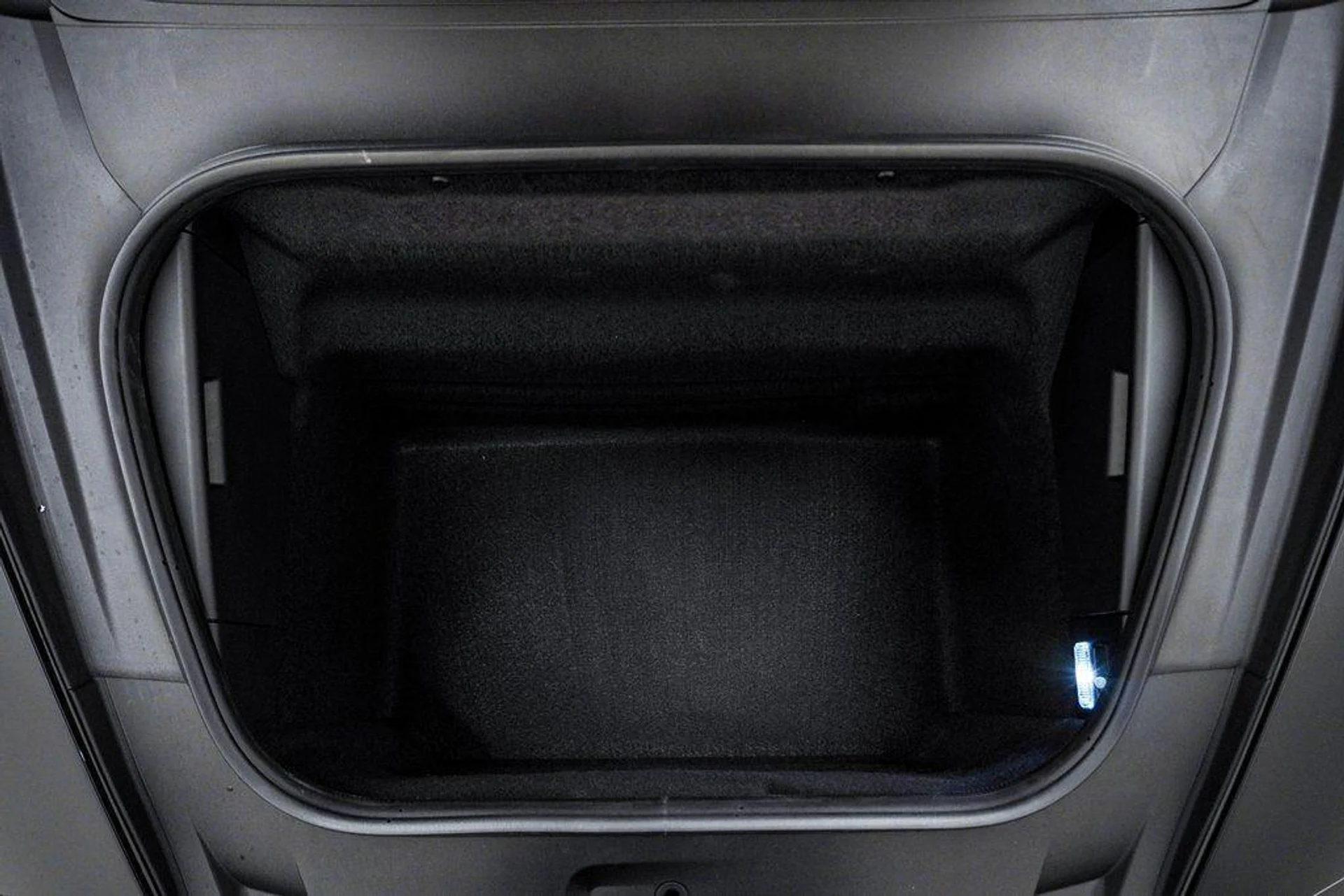 mph031_680668136_ay_c_F7r_Q_Hy_Vbx_Dm0v_ZIB_ss1w_K0_72b719269a