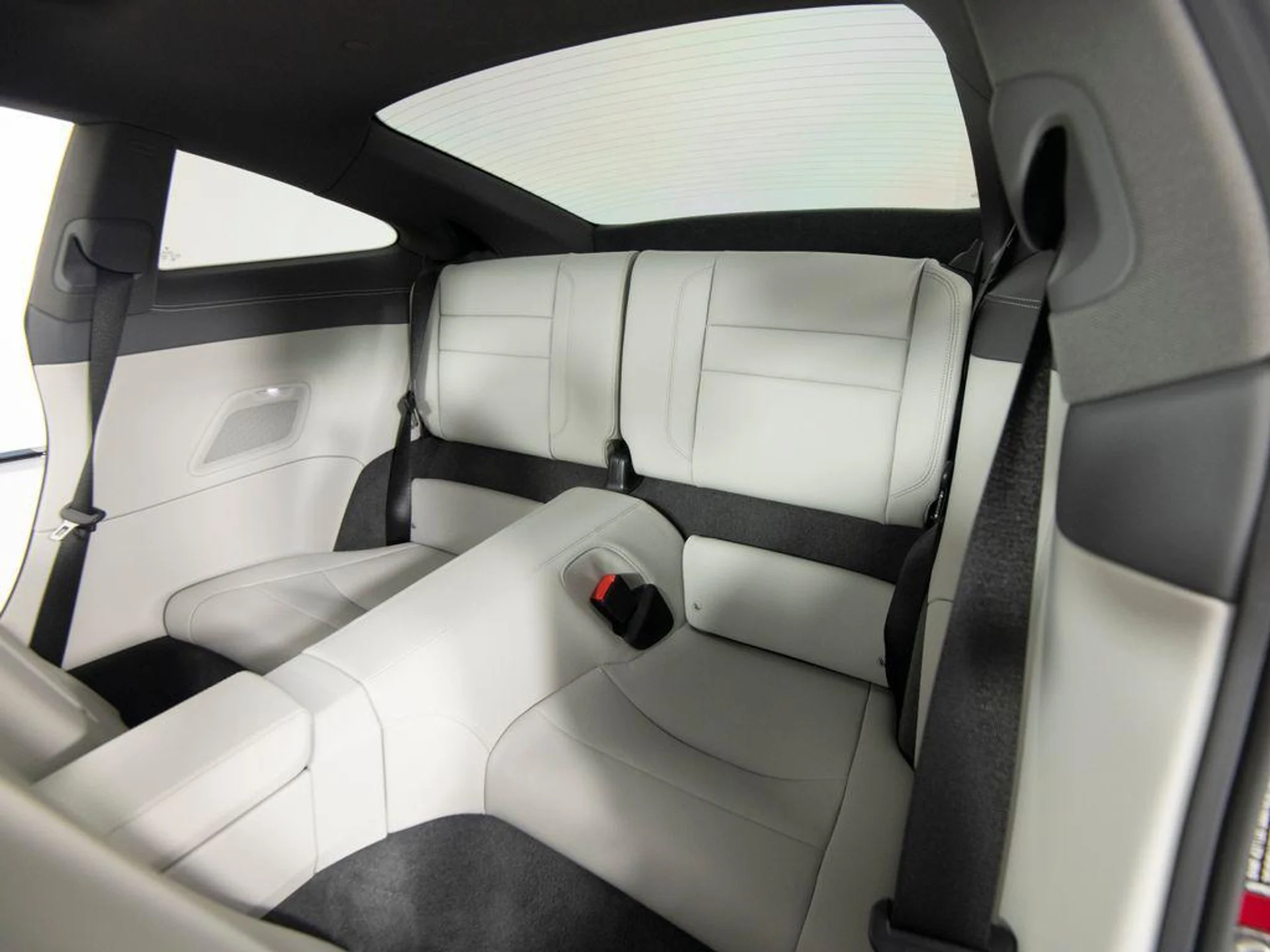 mph031_685469241_FZWF_Ljt_P_Ti_XZ_9_Mevbg4_Is_N_Wp_QI_4f127839ed