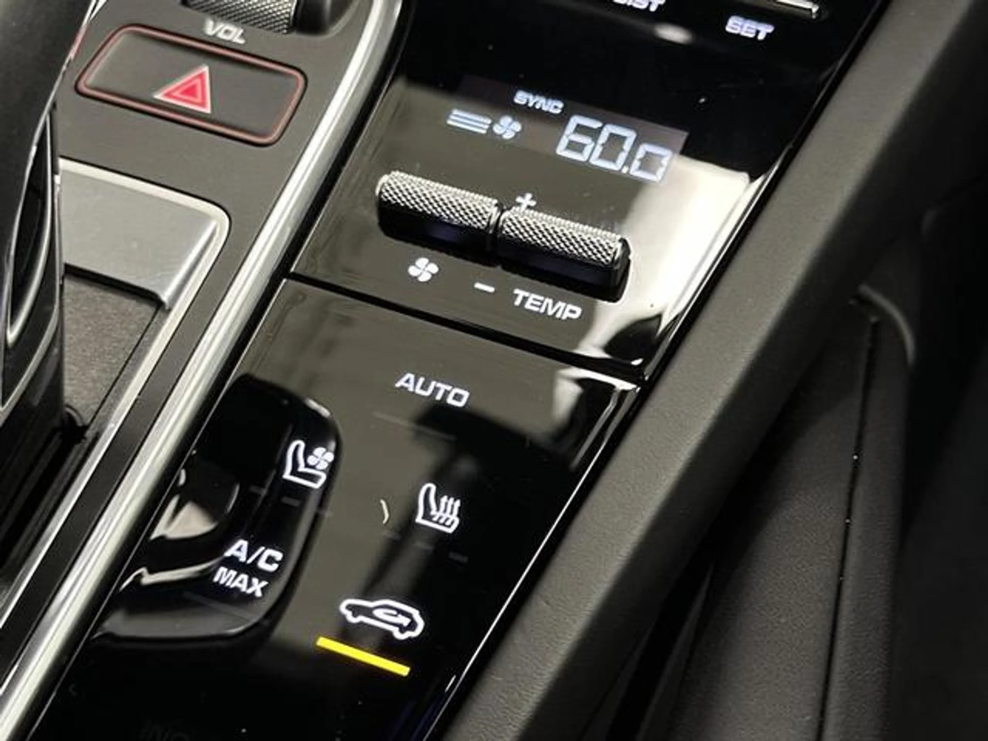 mph031_687851243_4_I18z_Cv_IA_4rr3858_Qm6_KDK_Zo82c_549be785f0