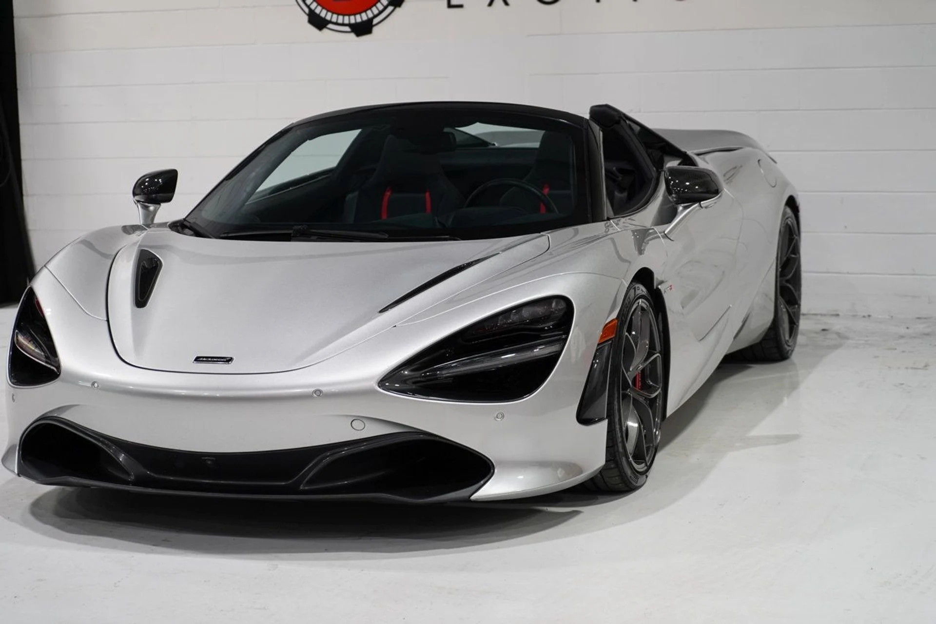 mph031_698886385_6ee39a164f4d49ef861fca584f39ef7e_c006f40ed1