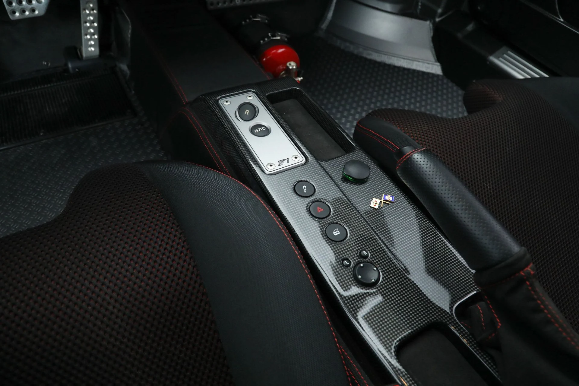 mph031_70112653_9a6cc147ac4e32703d409b88d678f558_f64818c16f