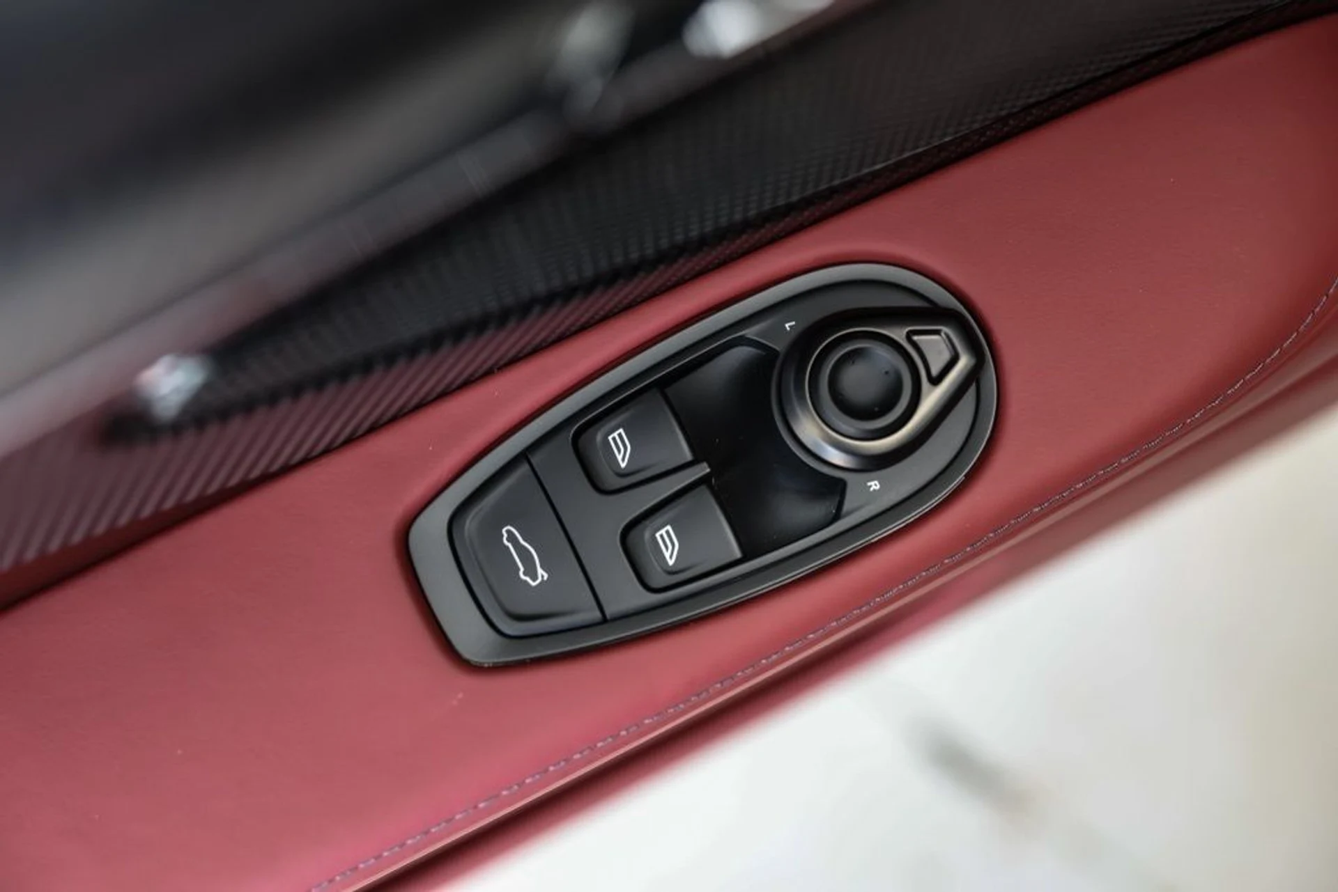 mph031_710890796_l5eul065208t2k0kzcuer7ei29va_4b39be70e5