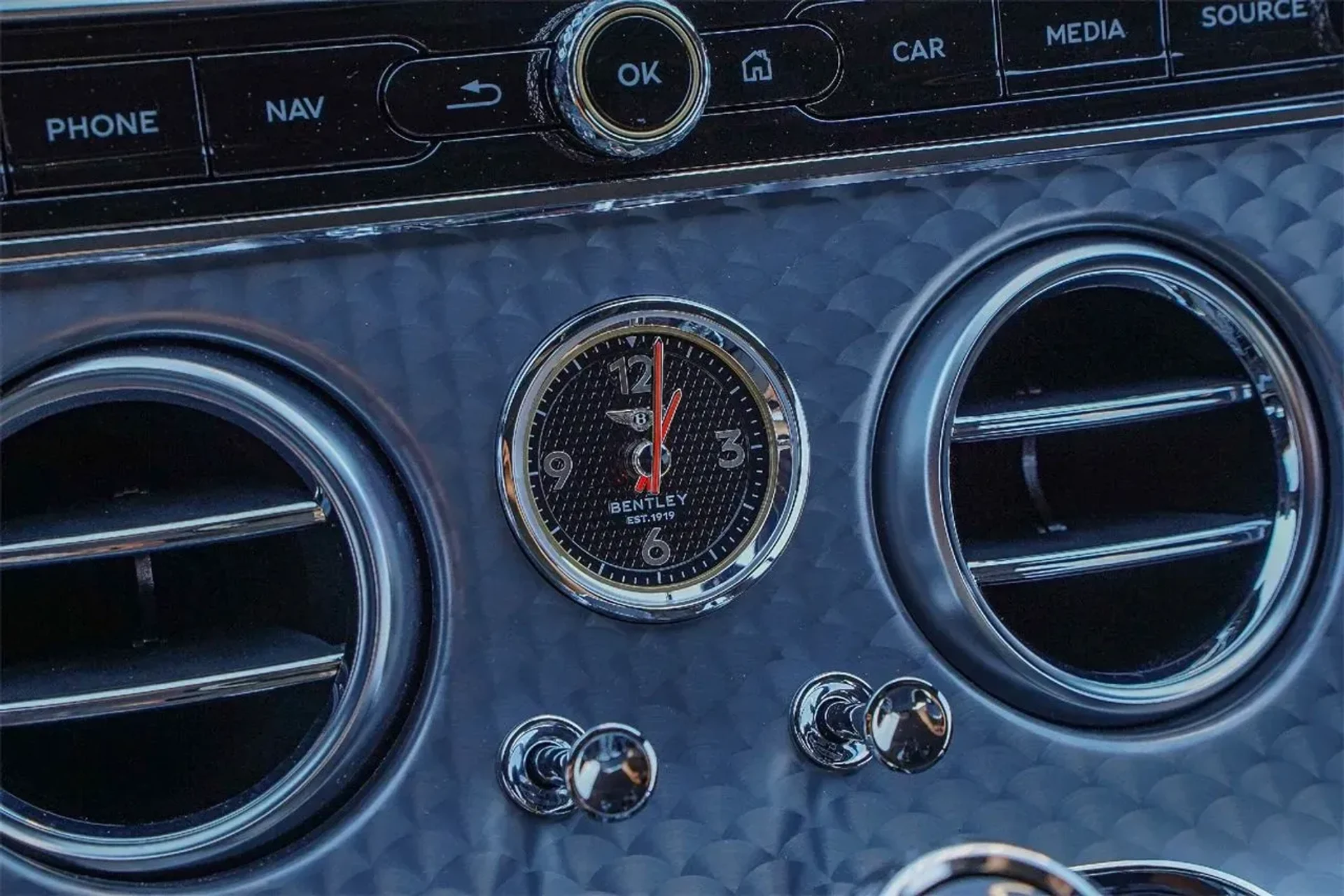 mph031_719136538_83688783979e4ceea50438d73ab939e4_8beca842c4