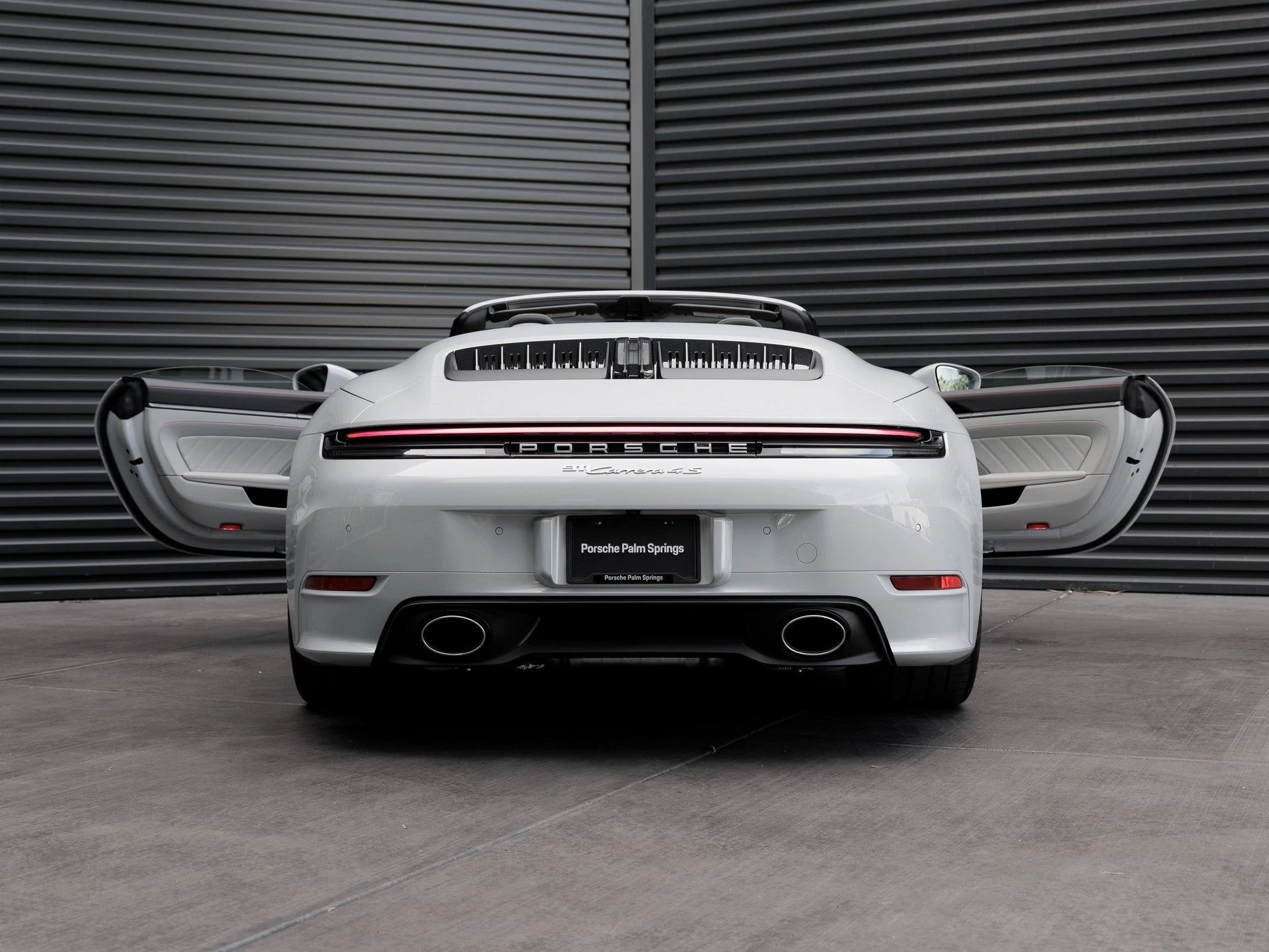 mph031_719344147_32_bd7b28d37b