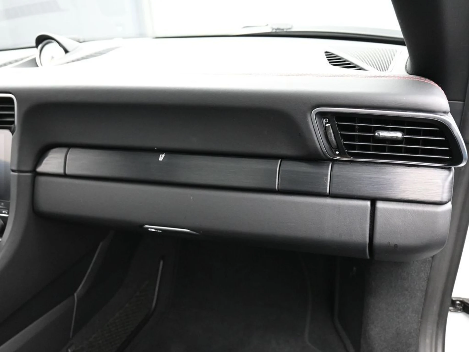 mph031_721991807_1ef77b496f737a4bb8a3ef9186c47993_2c13e6258b