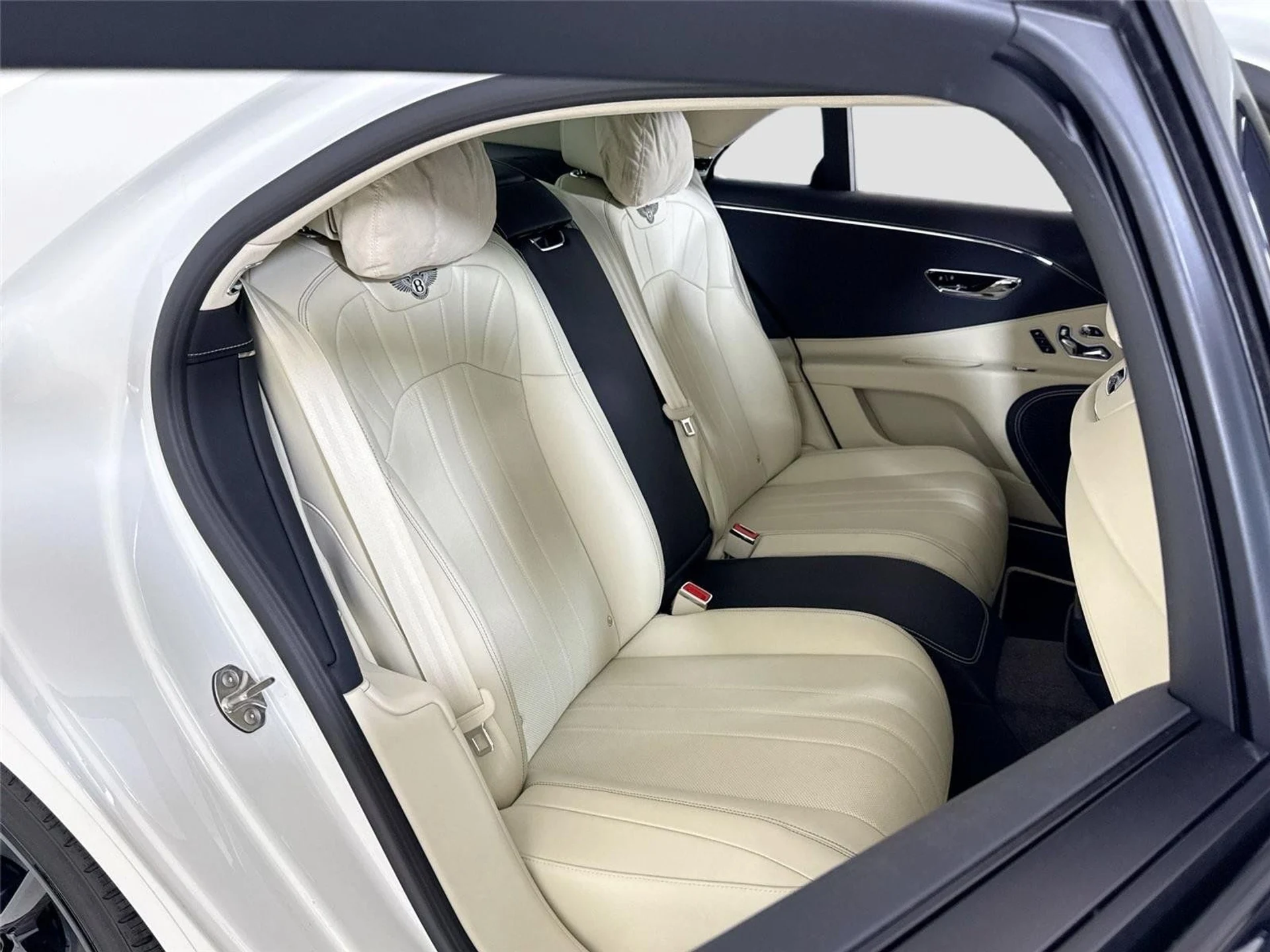 mph031_723351845_d64525696329a332f9ce62e3d68b1120_78a63a41b0