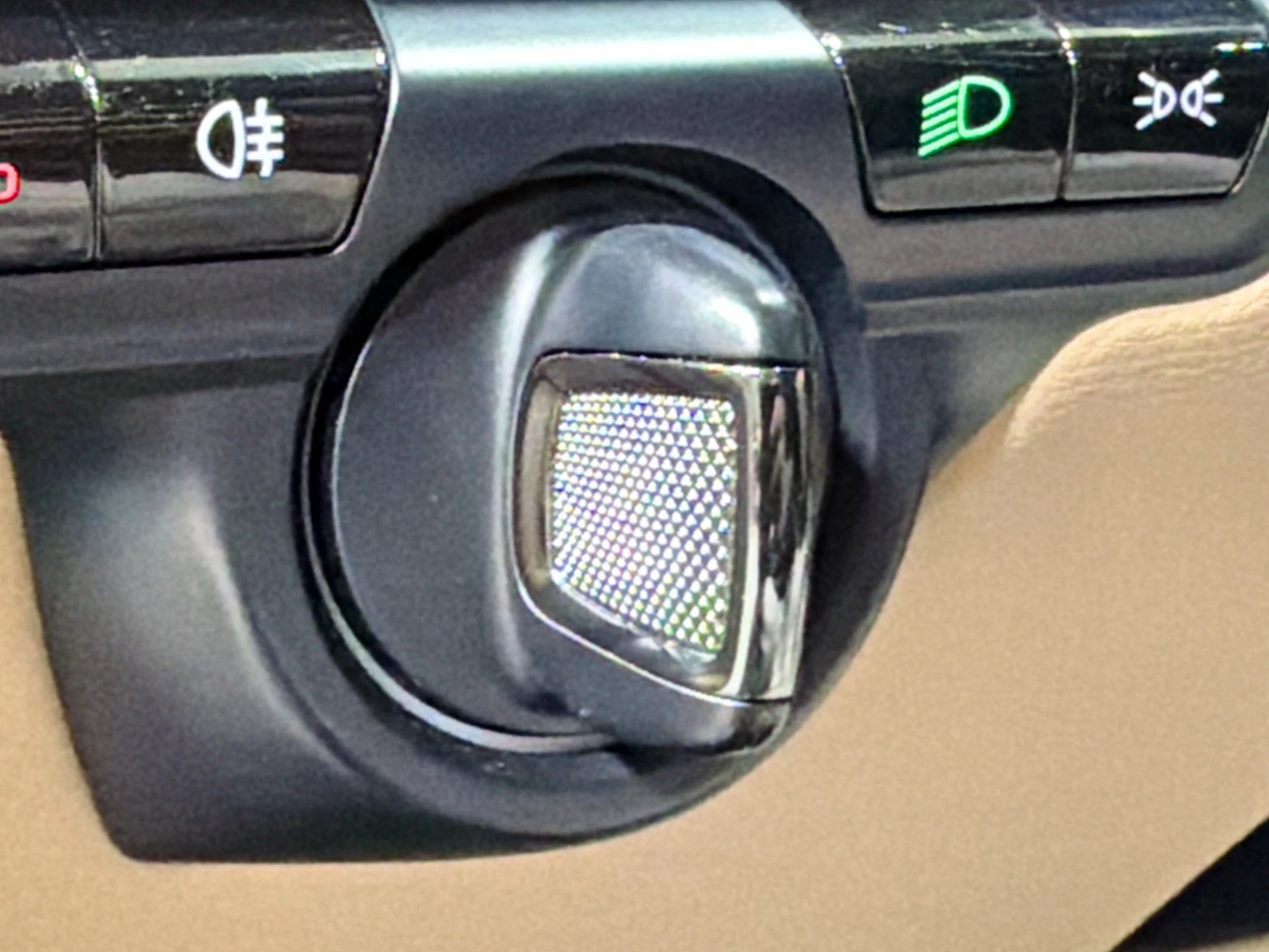 mph031_724788305_72b3af3dea8b3e5268175e396b552fe4_44e9b9eab2