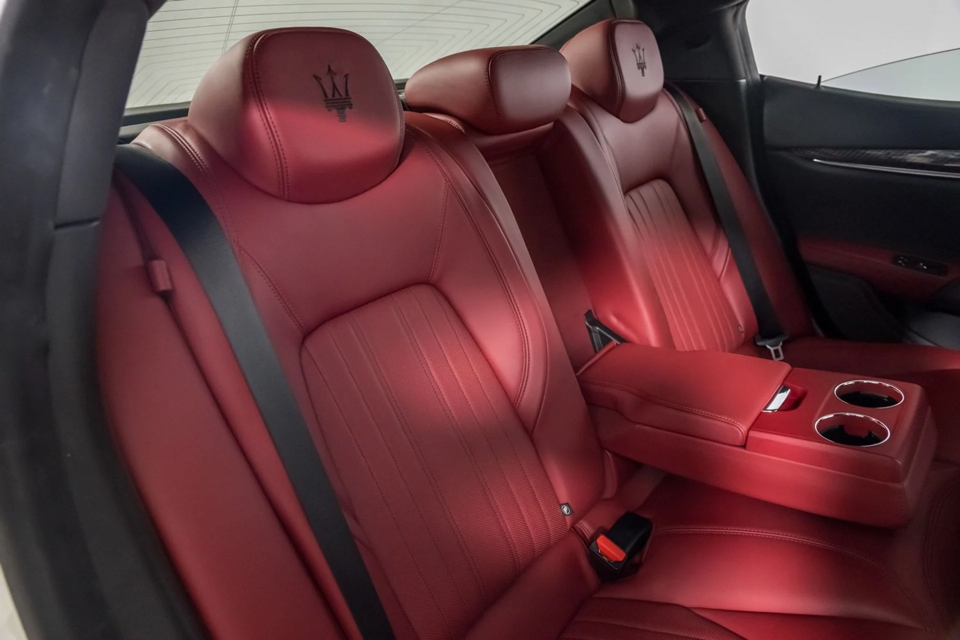 mph031_725210384_6ed2d980d5594fe8b8b0aed5b3e7b488_27ad86eb36