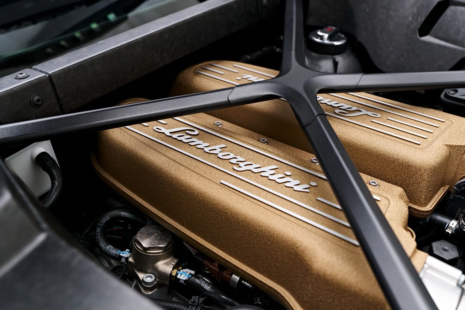 mph031_731369058_Used_2019_Lamborghini_Huracan_Performante_1757626073_8aeb77863e