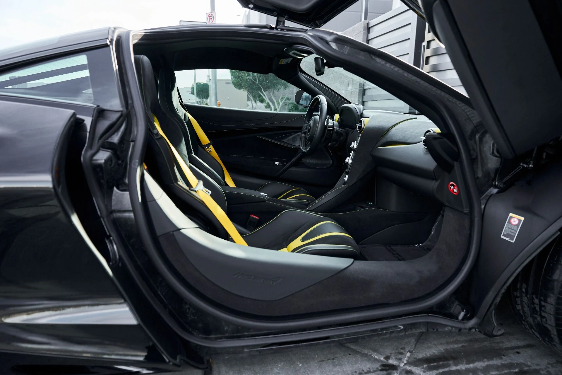 mph031_734724342_Used_2021_Mc_Laren_720_S_1767401839_028e37e087