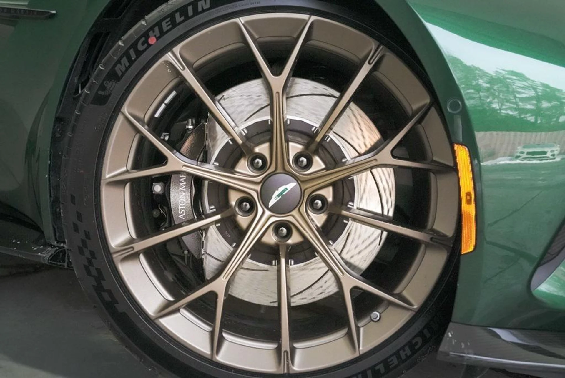 mph031_735751678_F1g_exlaaad_L_Ri_VB_Sg_K_Mf3_Xc_R6o_7a1a057e35