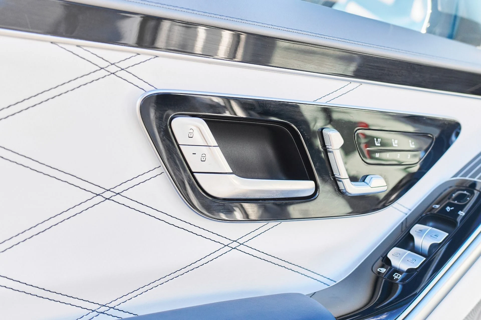 mph031_752000415_Used_2024_Mercedes_Benz_S_Class_Maybach_S_680_1765936791_6913359acc