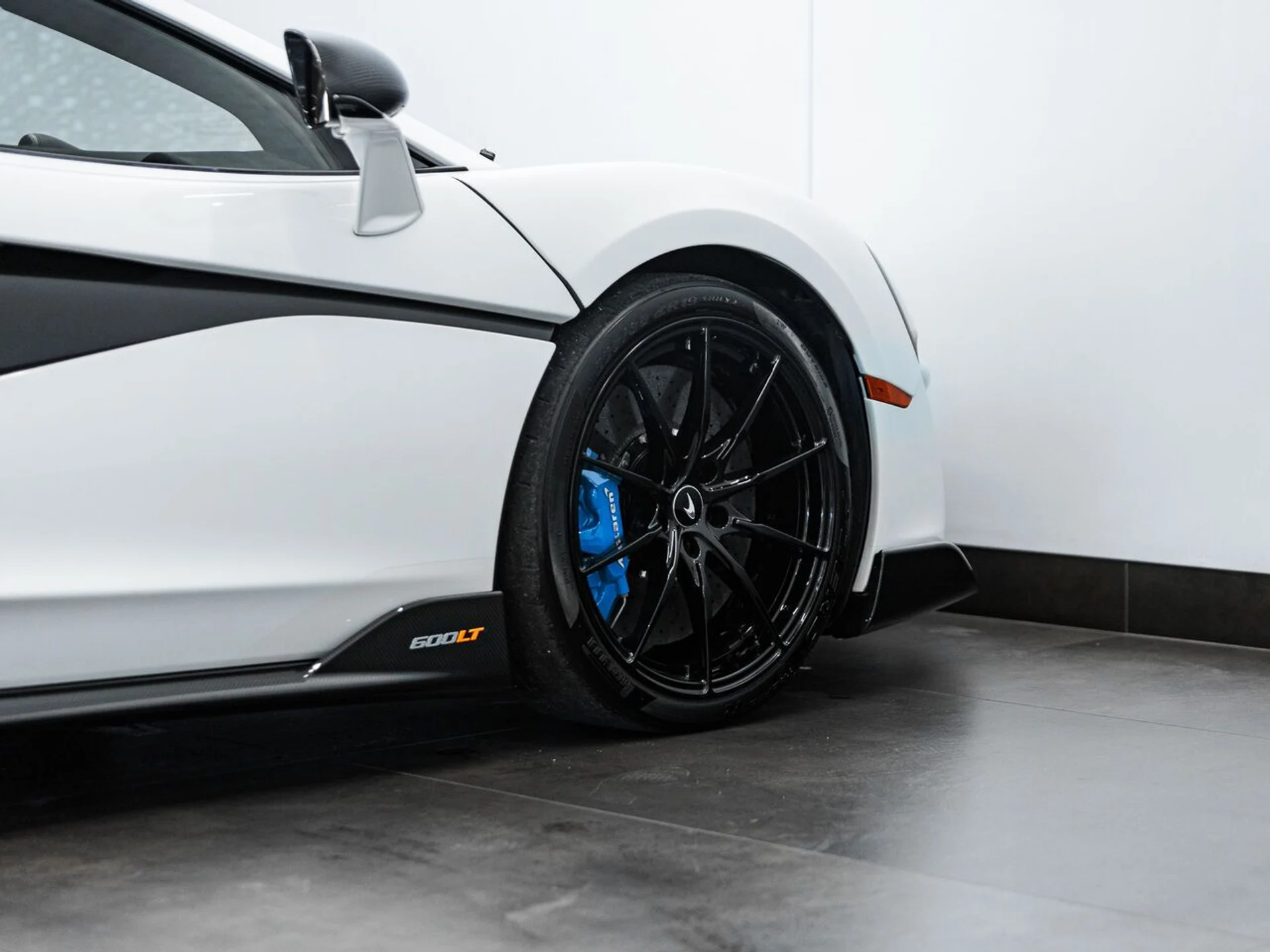 mph031_760962420_mclaren_600lt_2019_jpg_v_1773863537_f1de53c595