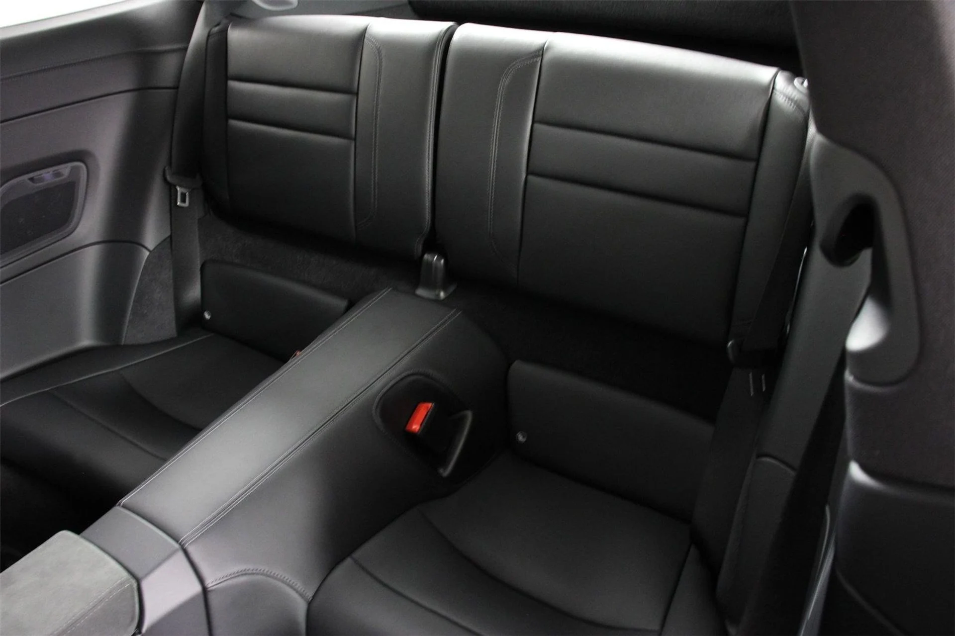 mph031_762795284_a58414e0975c49bd83bd85b4f1f79b93_77676c69dc