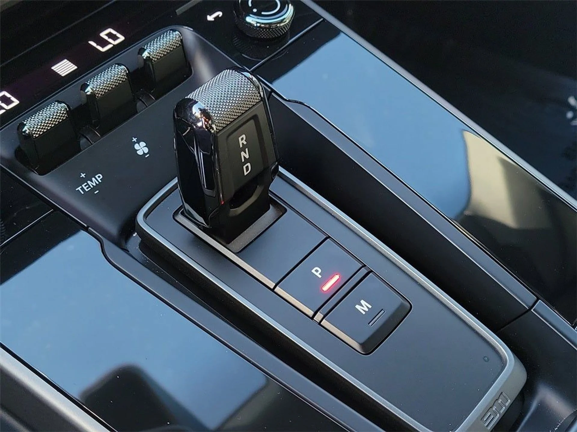 mph031_766284066_32_1bba2210f4