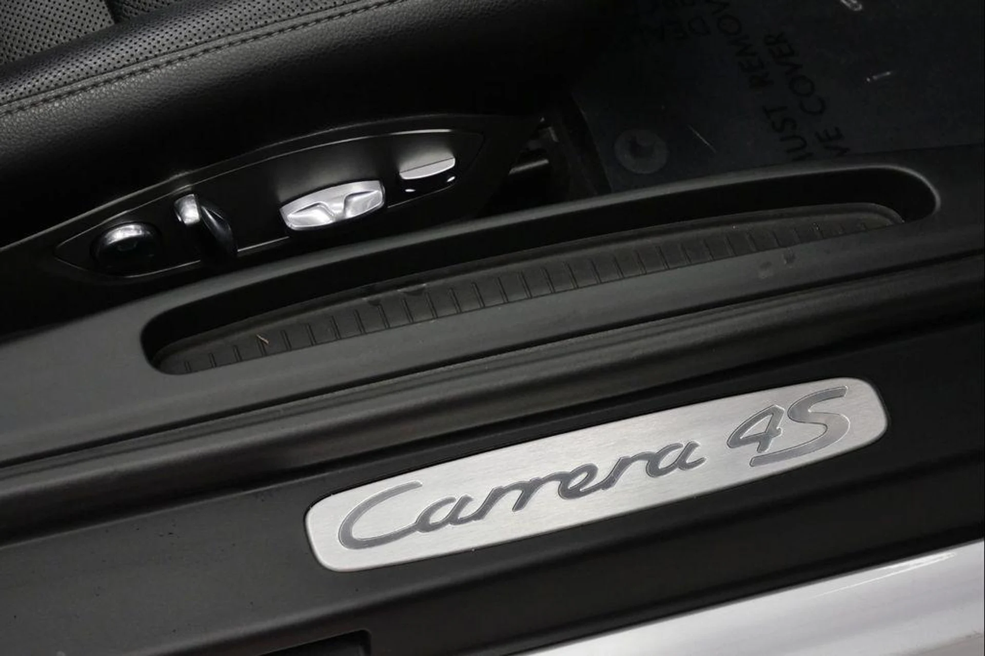 mph031_771210360_X_Npwv_Osg8_Y_Zgc611_Ae3z_E8_Enz_Vo_4f917545cd