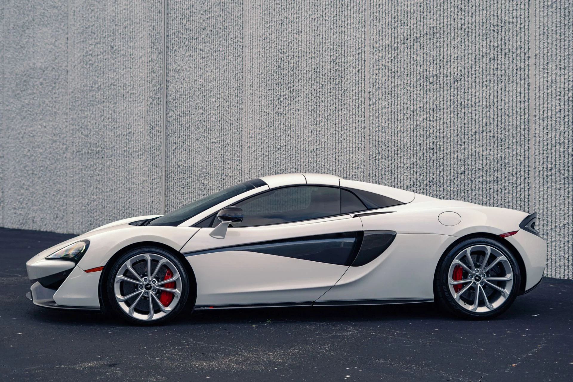 mph031_772593864_Used_2019_Mc_Laren_570_S_Spider_1779318587_35a0651c15