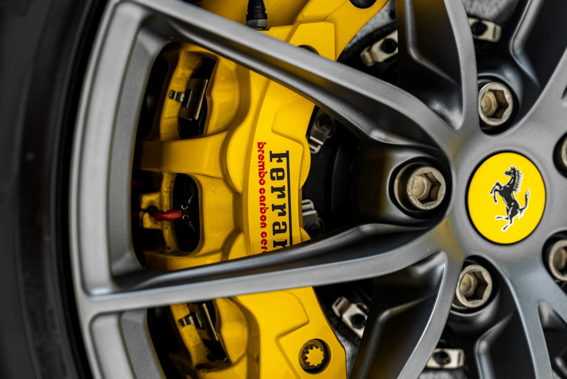 mph031_775730629_Used_2019_Ferrari_812_Superfast_1784241743_c44684babd