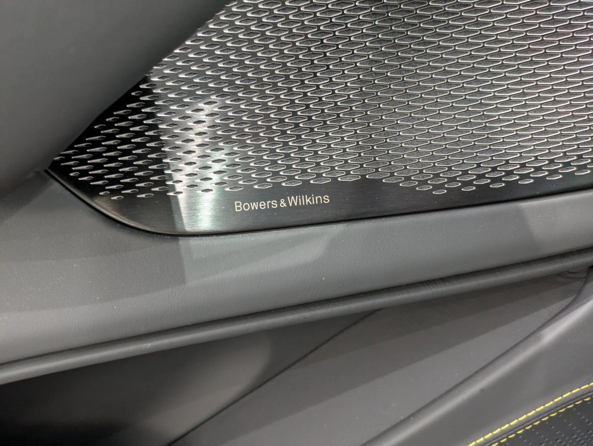 mph031_784818117_8ab04819796ff20e7cc07155490c7748_babdc34034