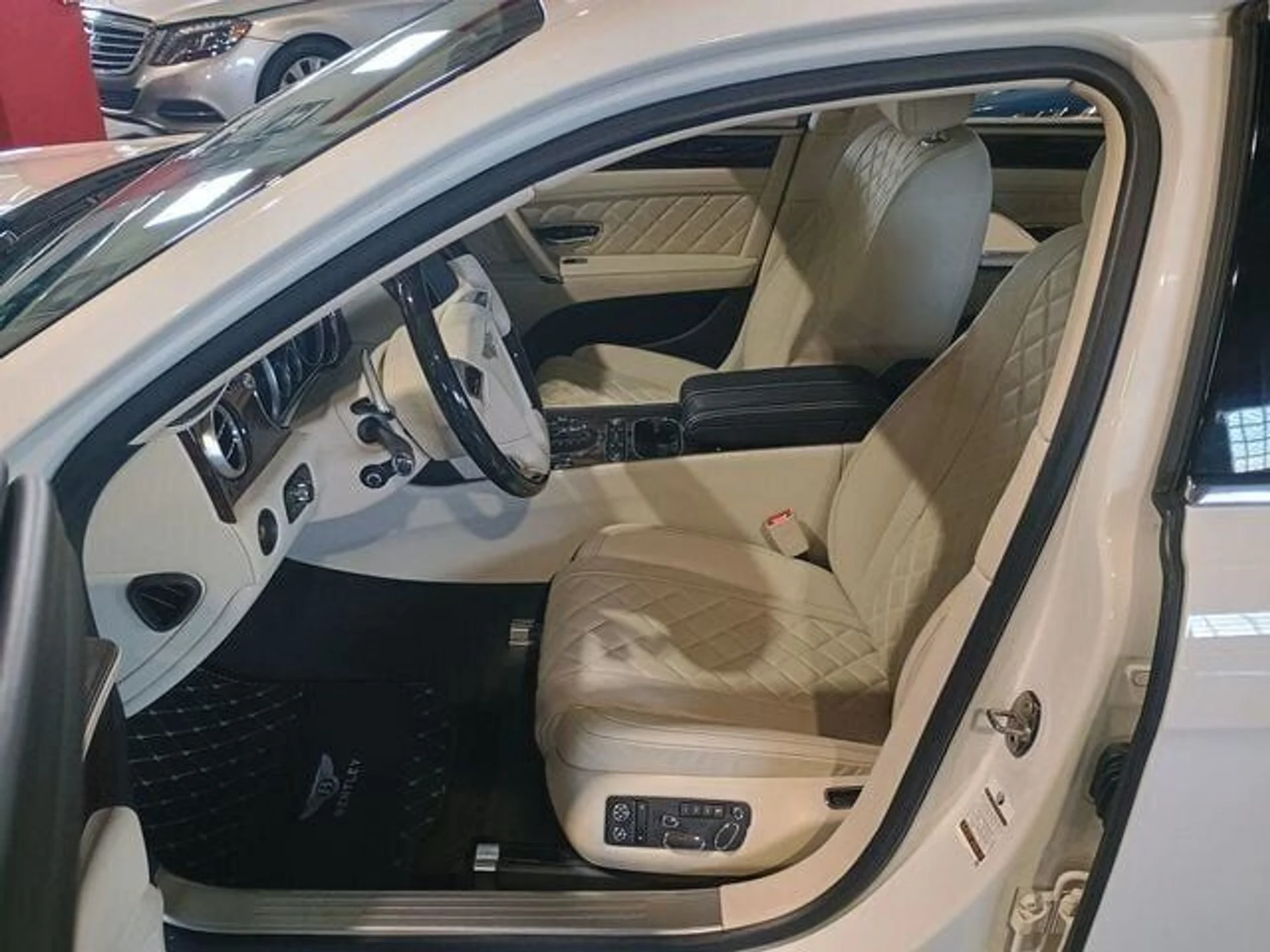 mph031_800458544_08279a71d6_640_2546a8d3e9