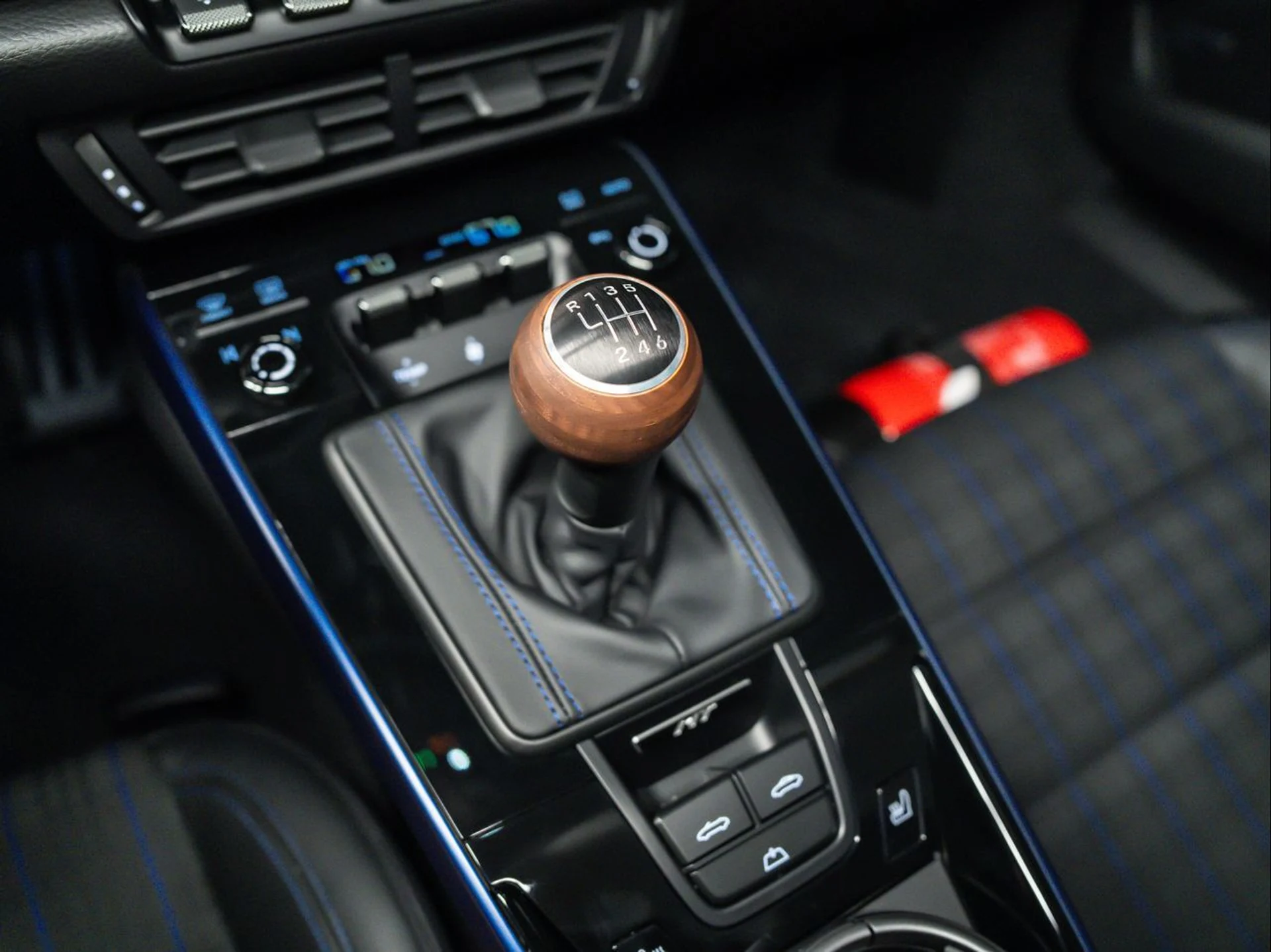 mph031_800511423_f0231f1c61218b180ab29a5a4a1d24e8_e4091d63bd