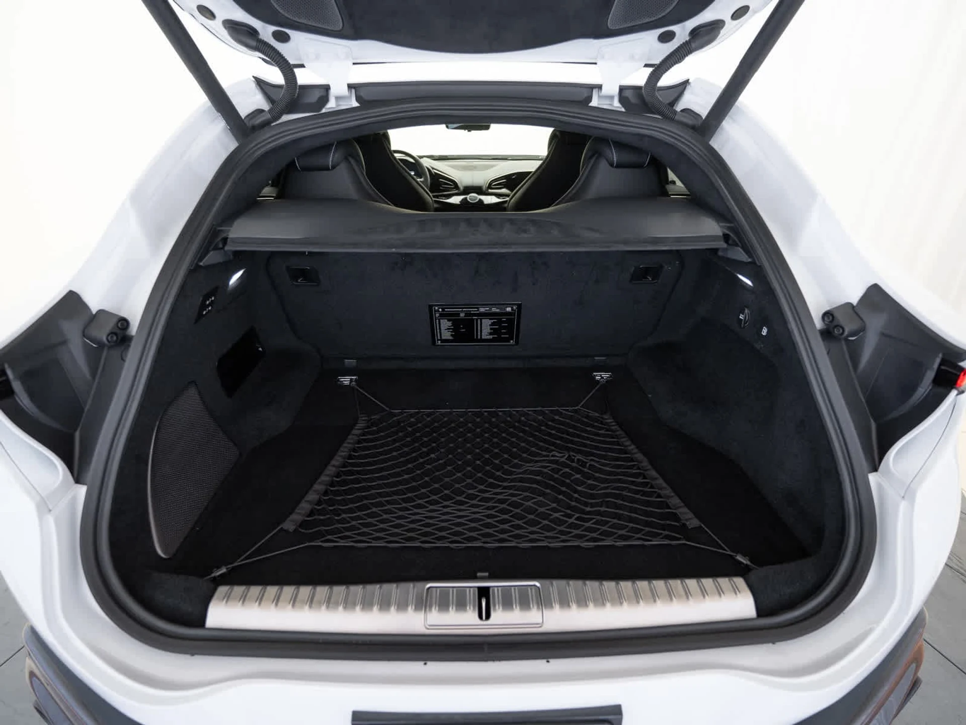 mph031_804837520_ca429513235040f8b6c1ba759d404aa6x_f233c1446d