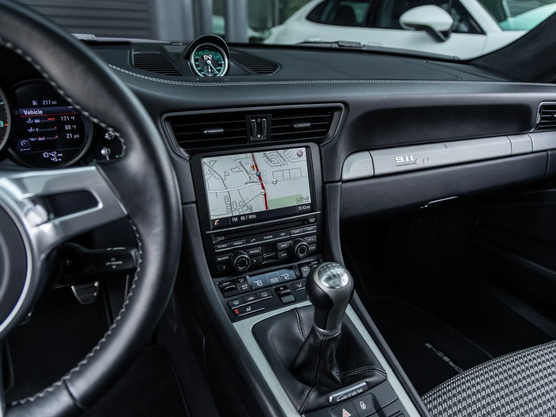 mph031_814344033_32_ed03298cd8