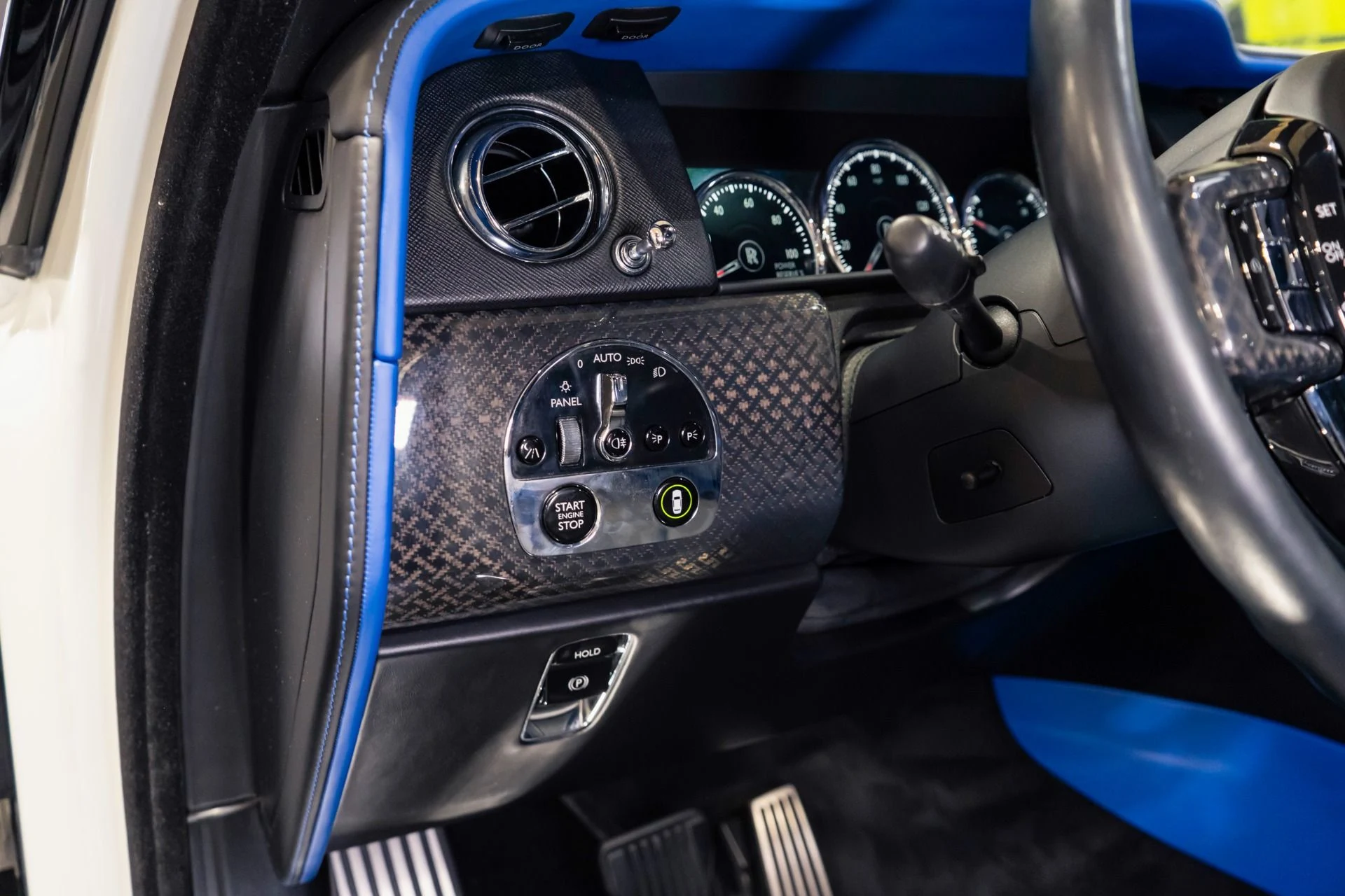 mph031_817240042_Used_2021_Rolls_Royce_Black_Badge_Cullinan_Black_Badge_Provenance_2027_1771275656_dc71816e53