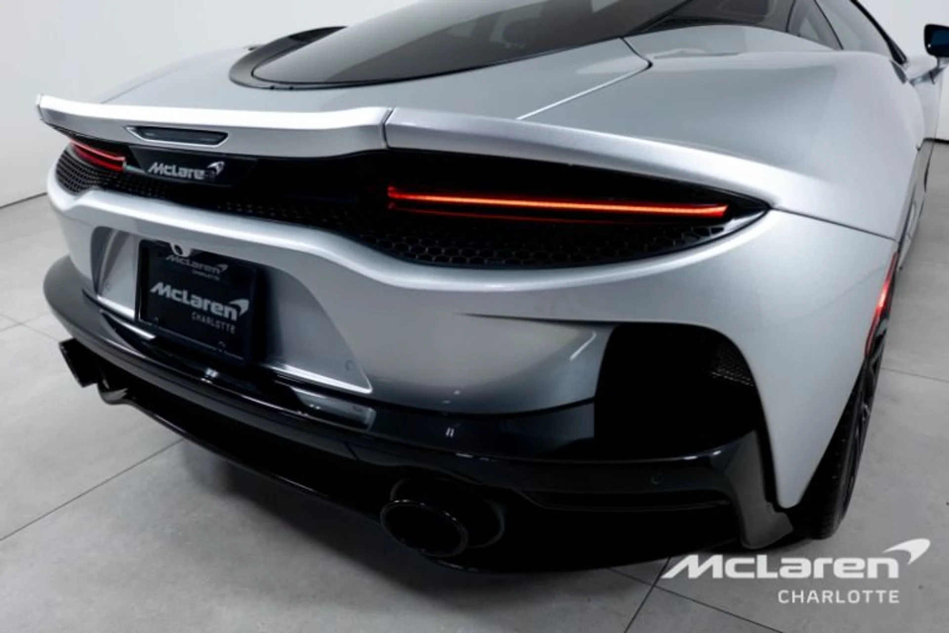 mph031_82084622_Used_2023_Mc_Laren_GT_f8ed0ec7b4