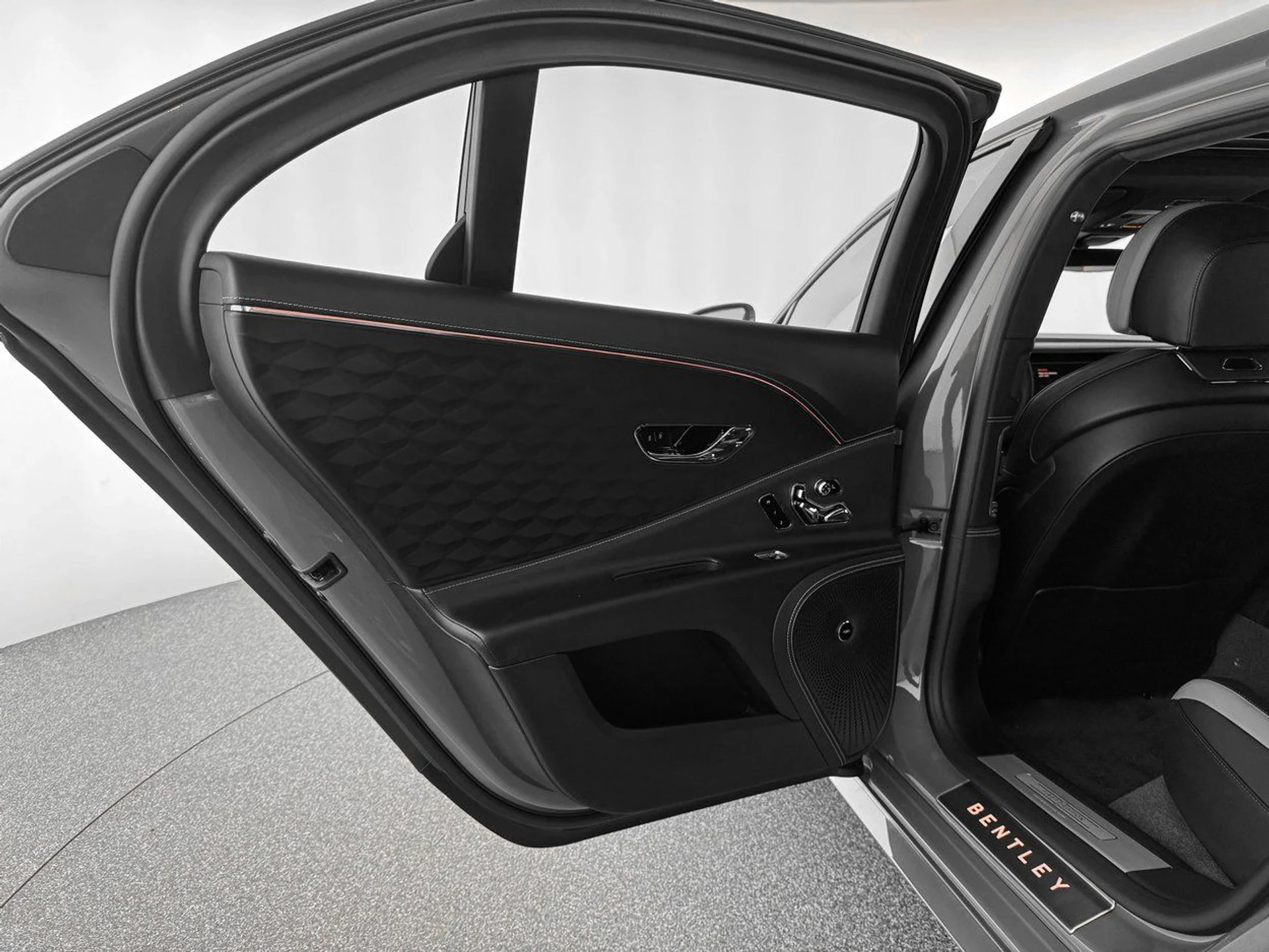 mph031_822058838_196916edbc93222d2aeca1dd46043f22x_ce5e070081