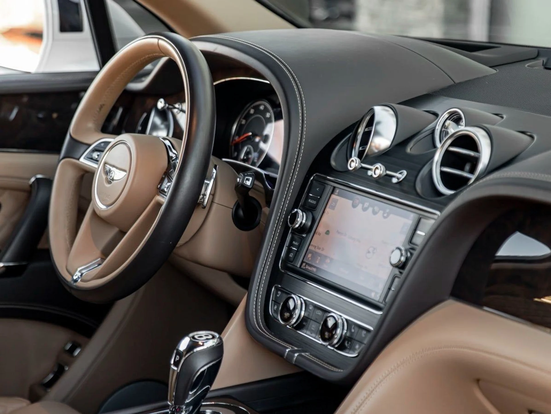 mph031_824343905_32_d185832b5c