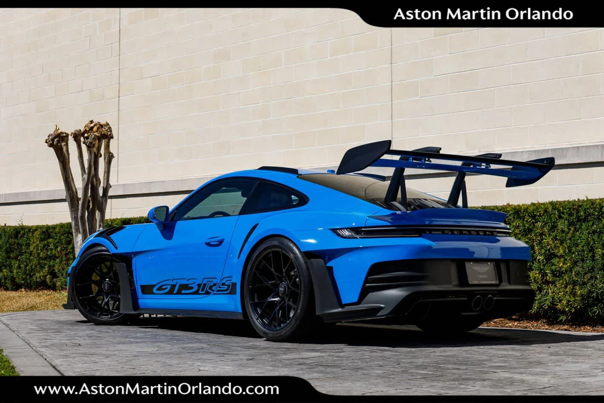 mph031_826232819_32_b0a420e9e1